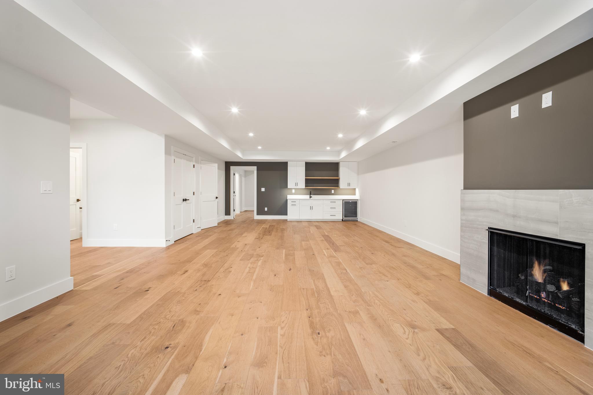 HAMLET - Residential