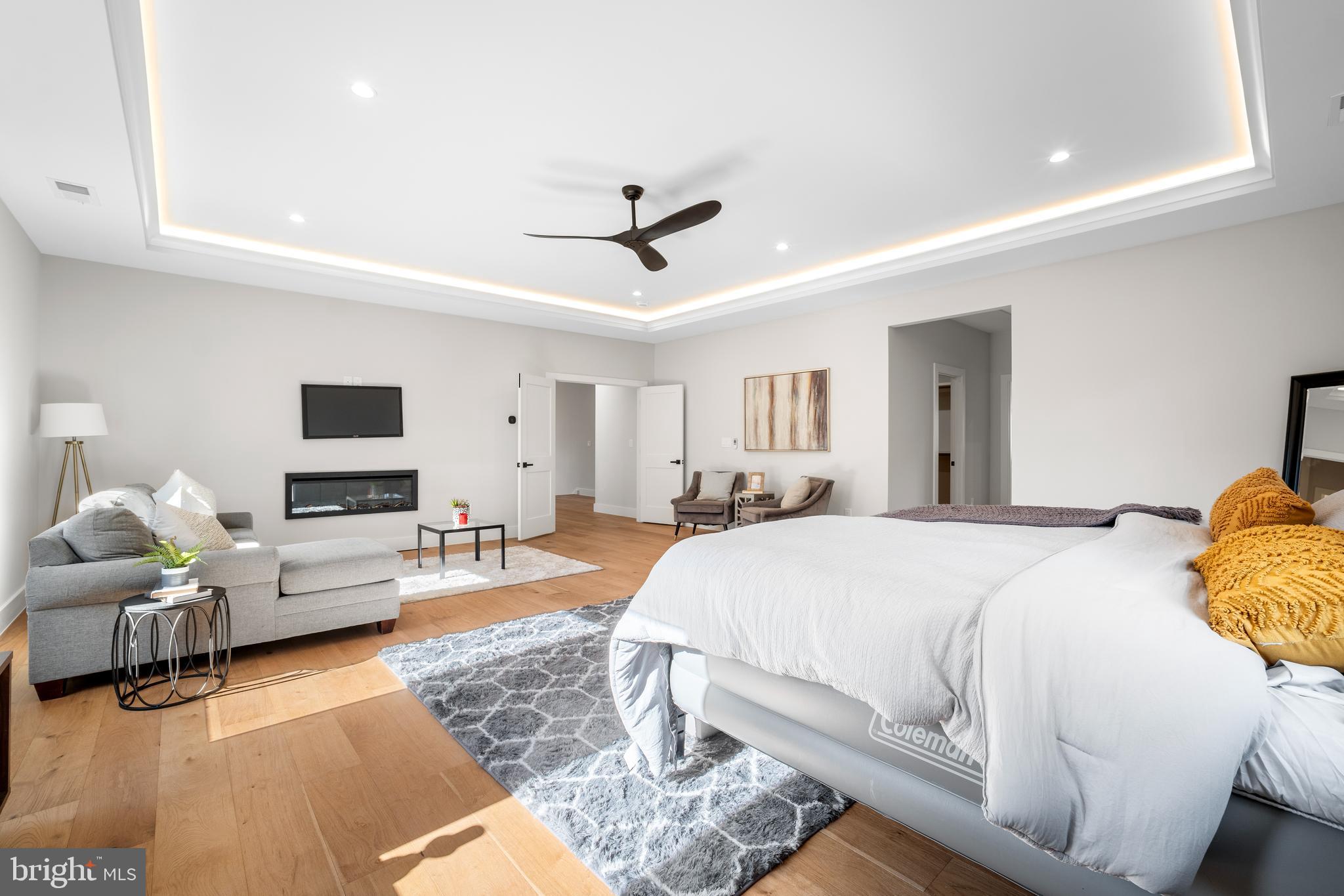 HAMLET - Residential