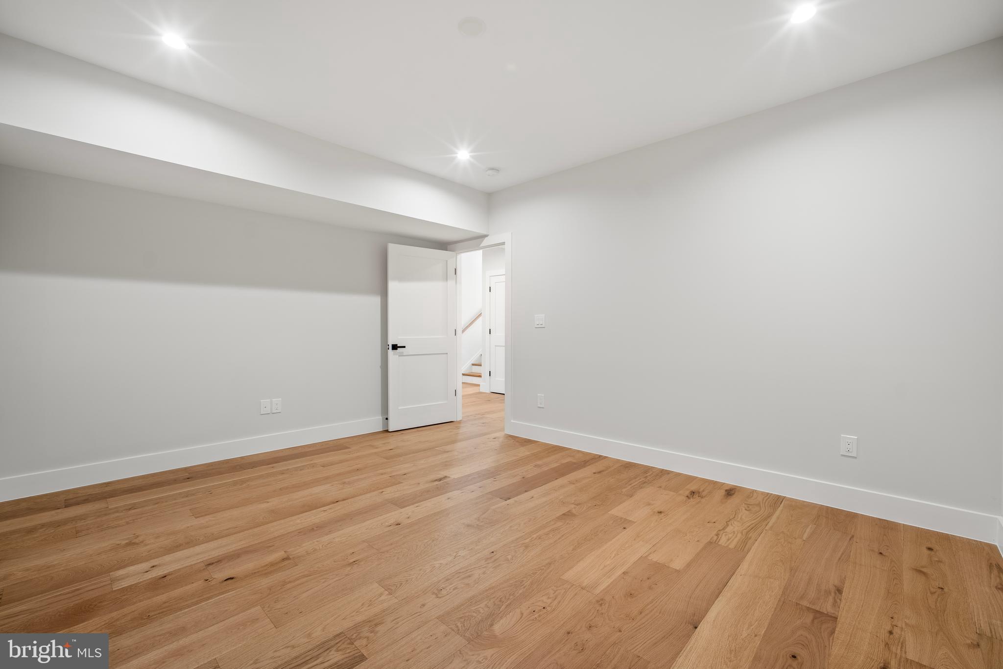 HAMLET - Residential