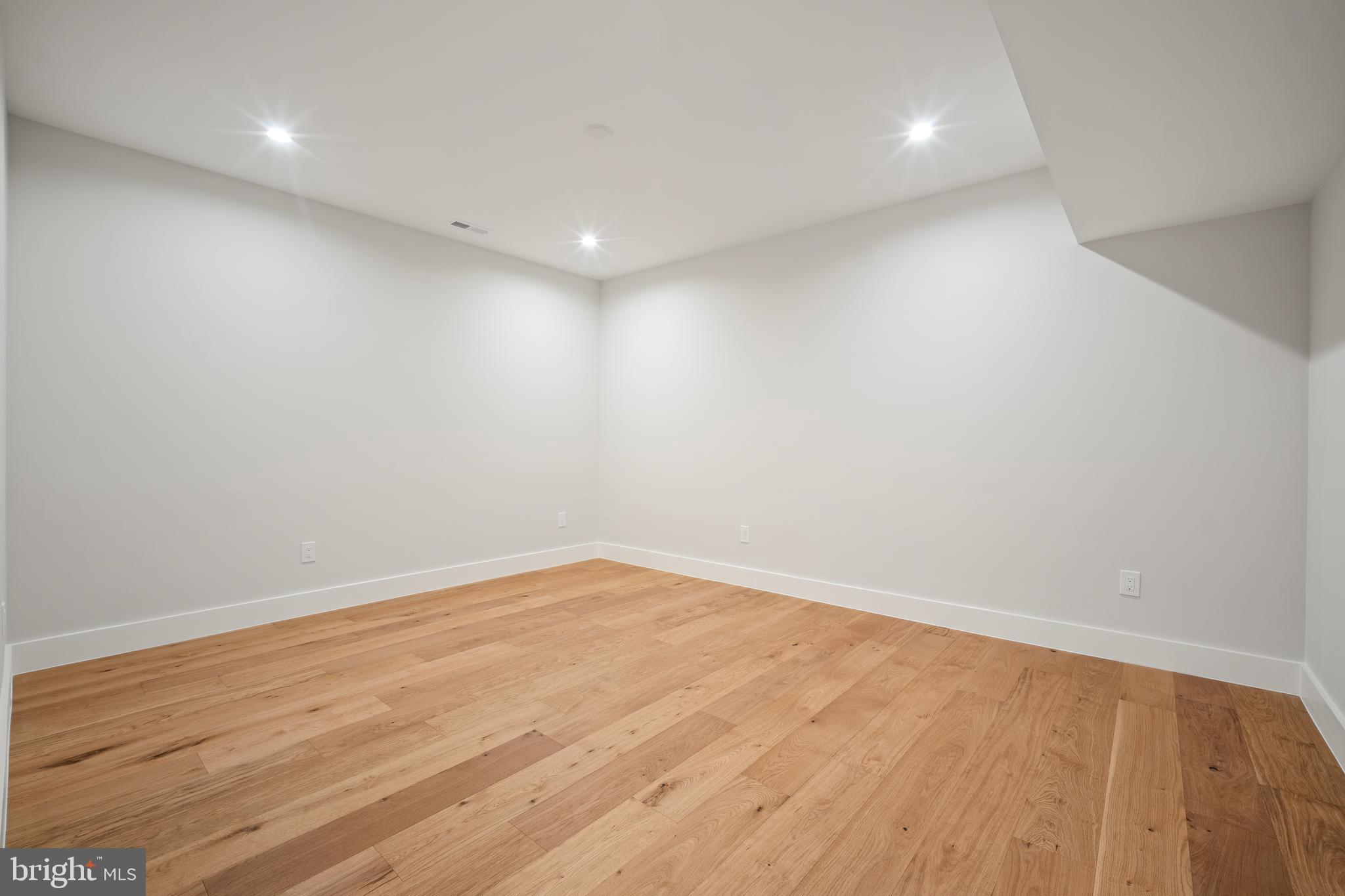 HAMLET - Residential