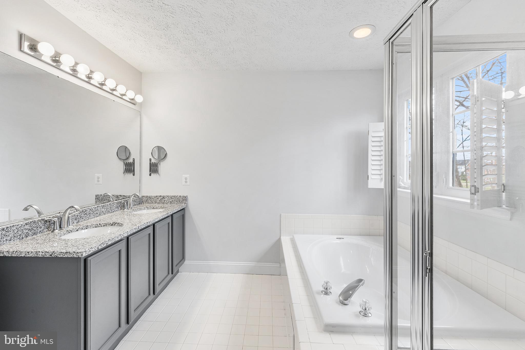 PERRY HALL FARMS - Residential