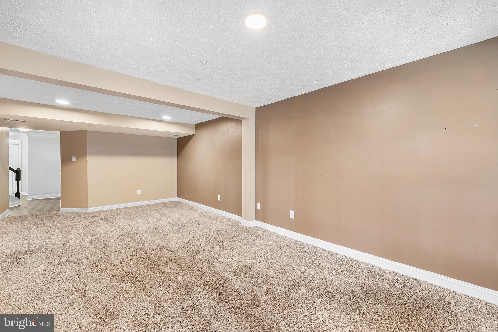 PERRY HALL FARMS - Residential