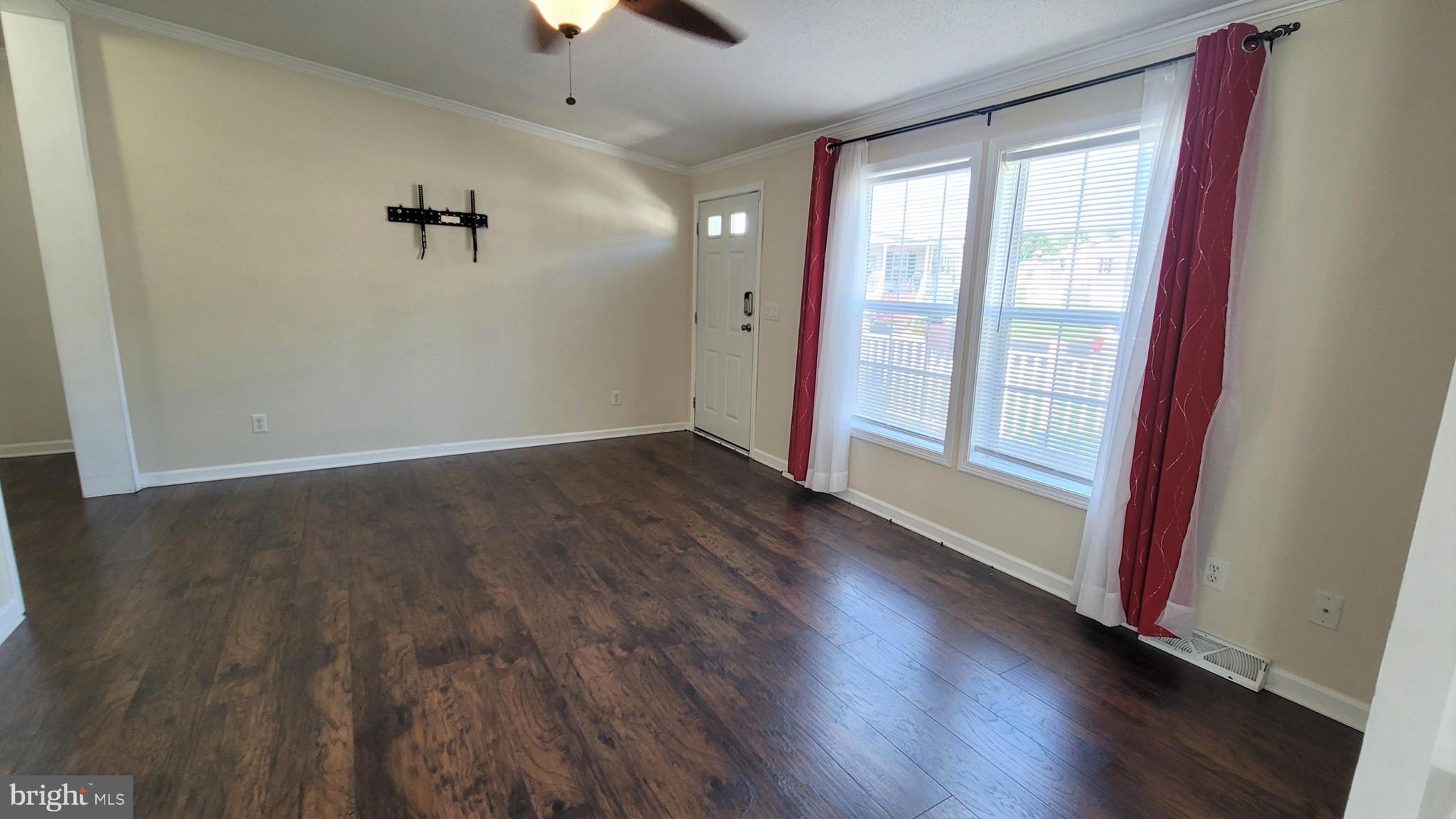 SHERWOOD FOREST - Residential