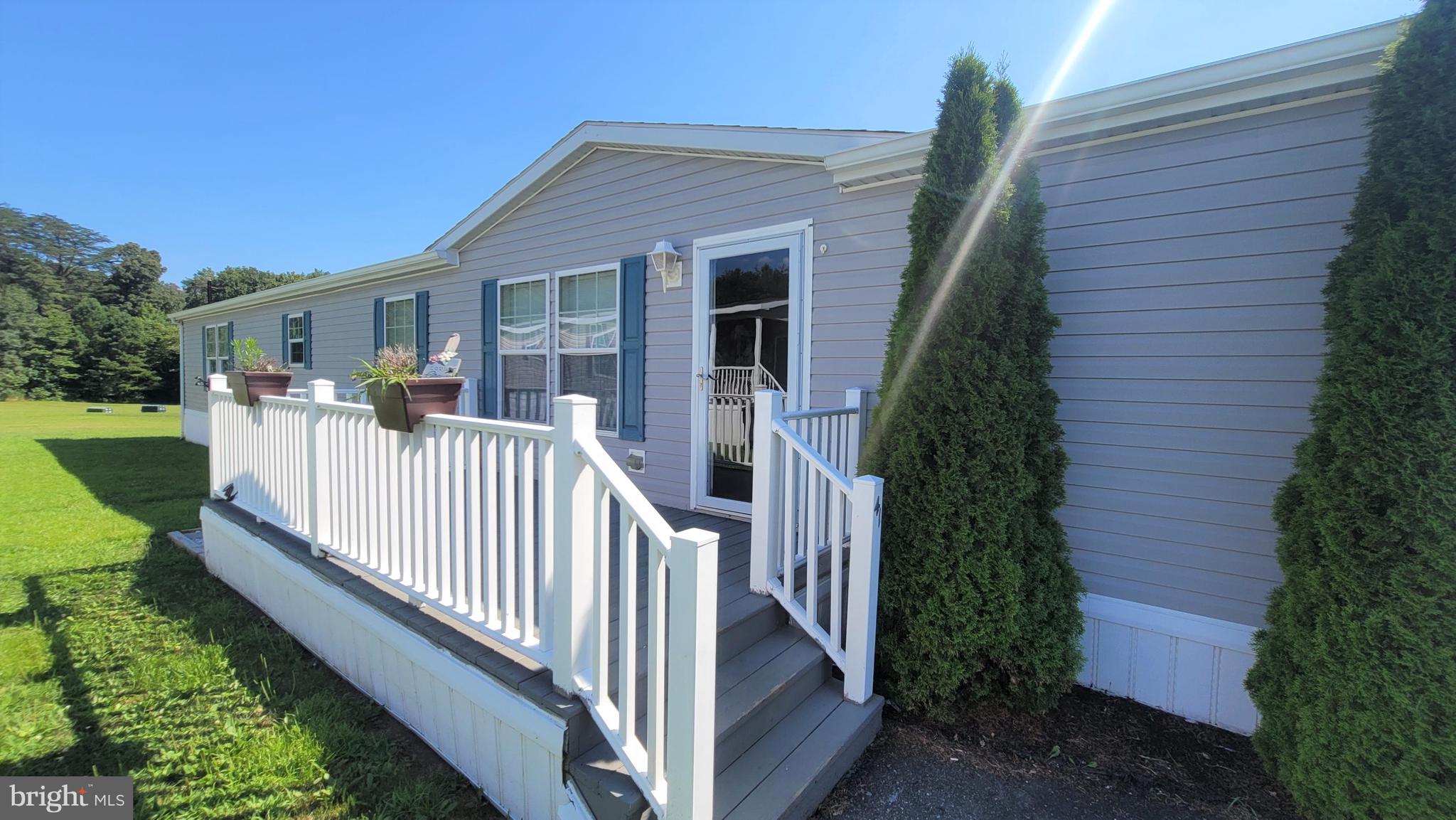 SHERWOOD FOREST - Residential