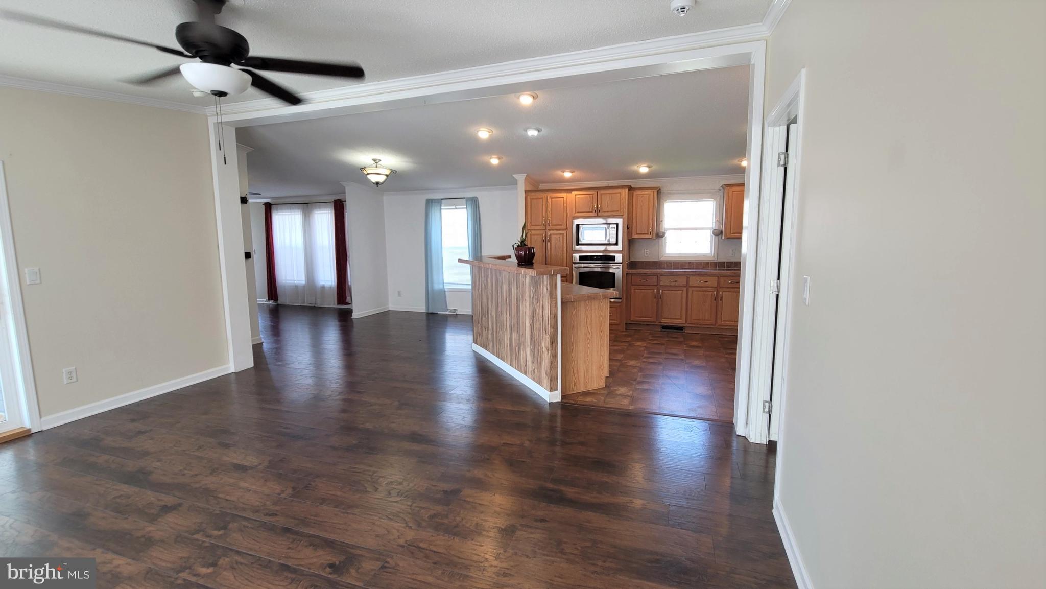 SHERWOOD FOREST - Residential