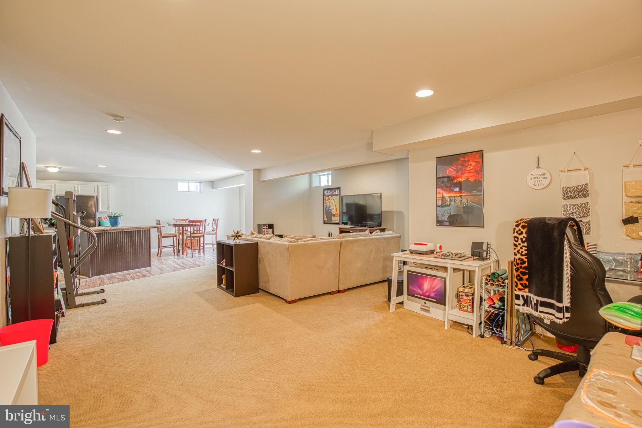 LEELAND STATION - Residential