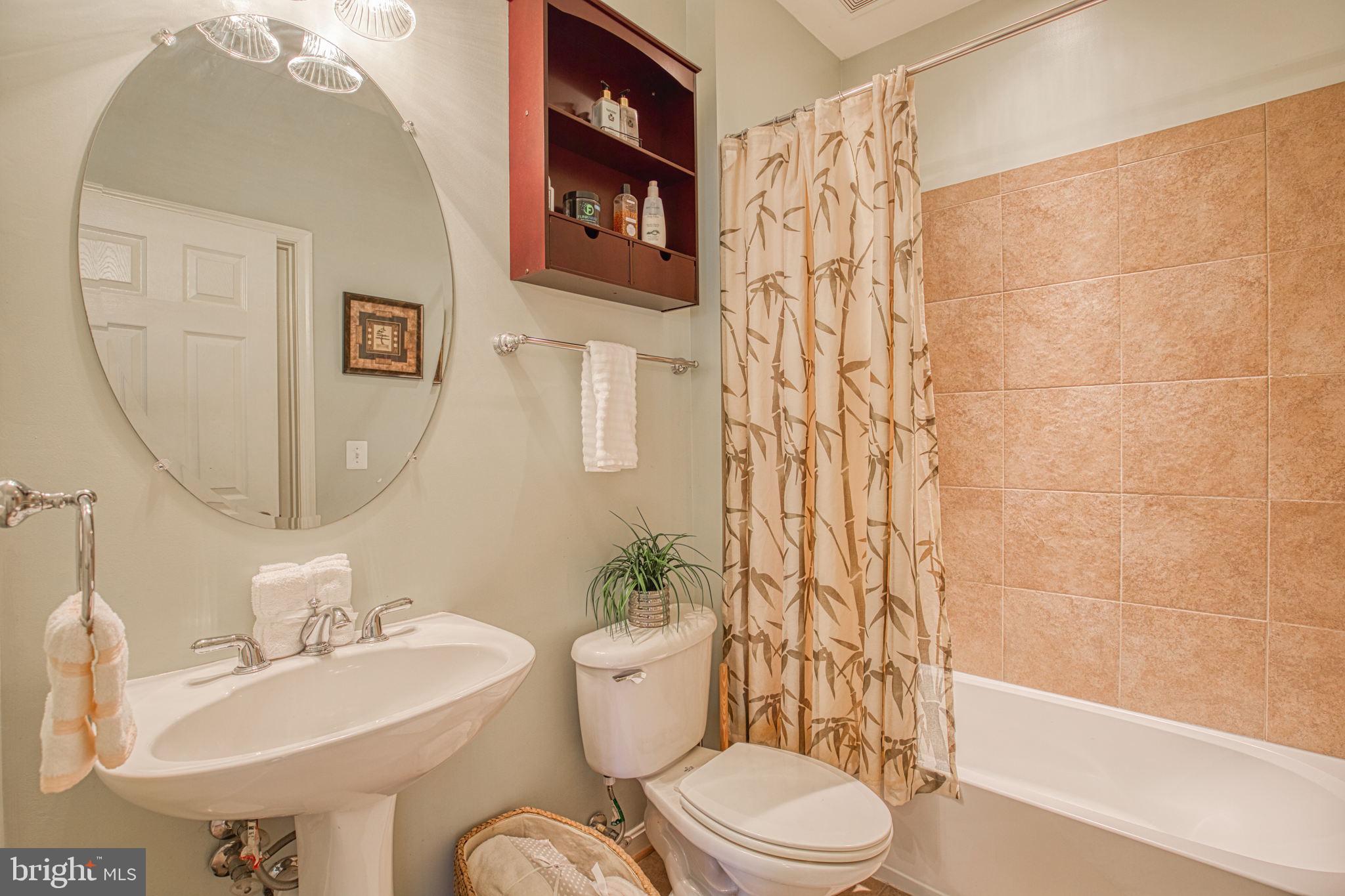 LEELAND STATION - Residential