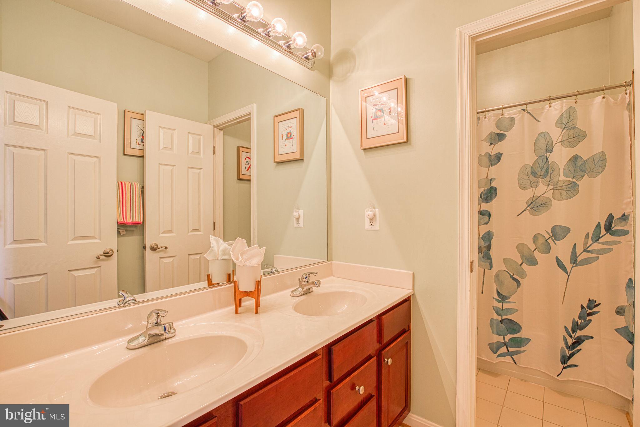 LEELAND STATION - Residential