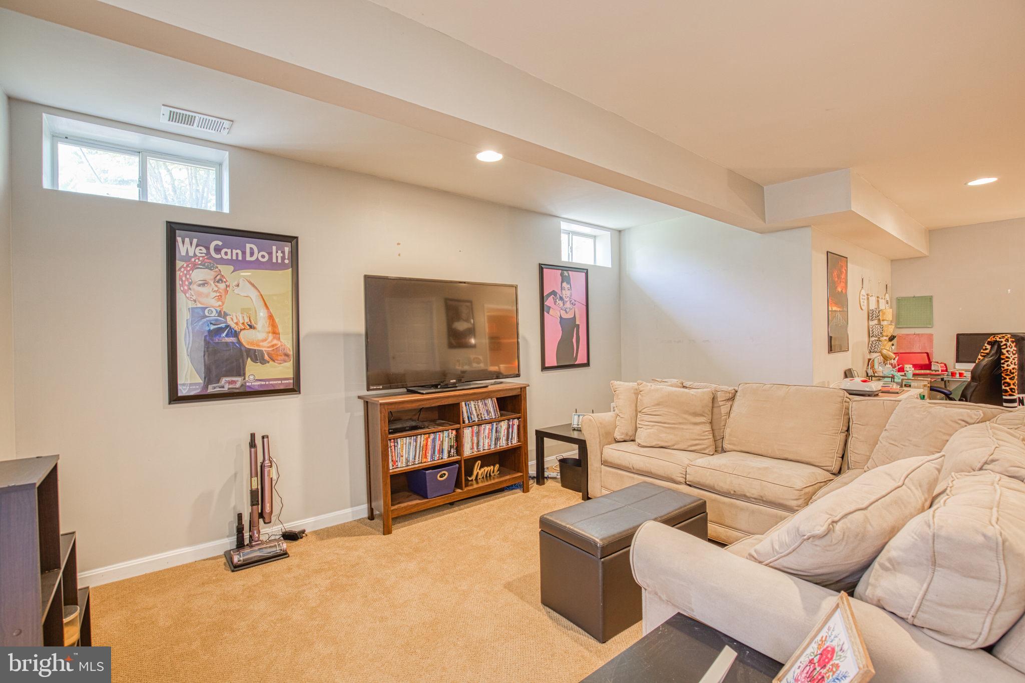 LEELAND STATION - Residential