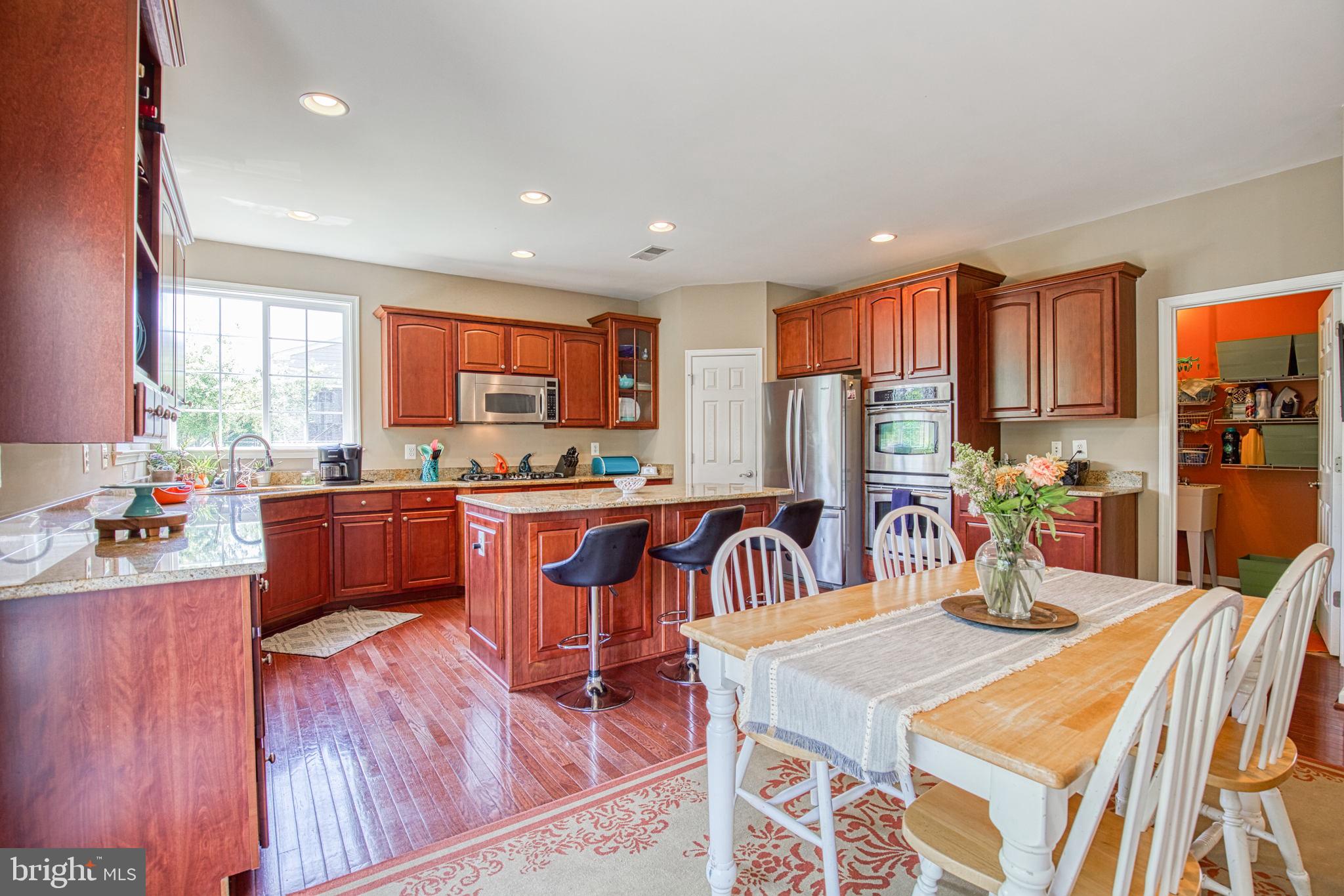 LEELAND STATION - Residential