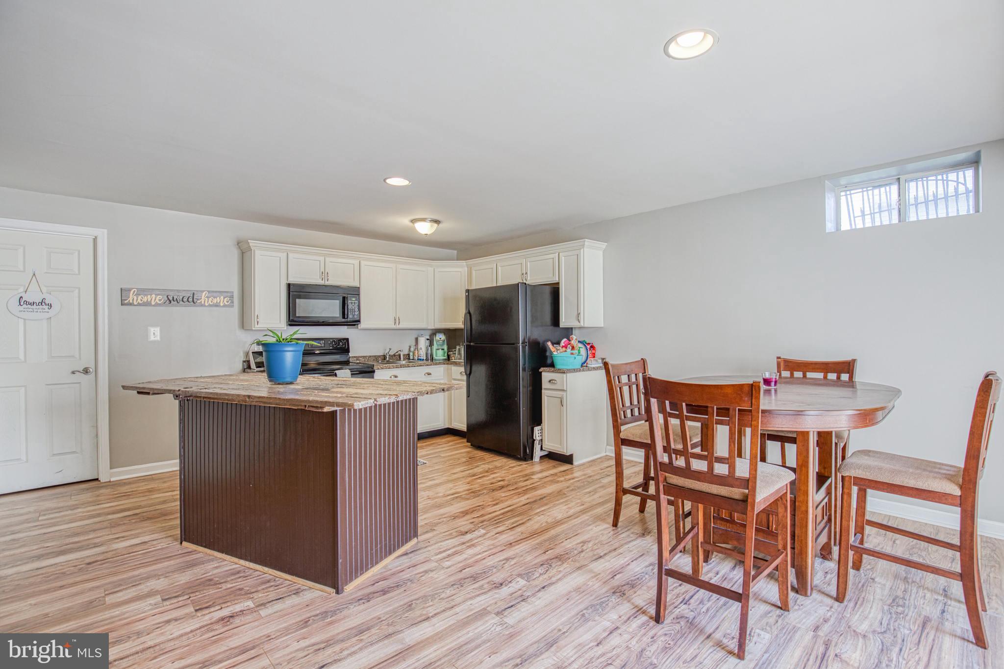 LEELAND STATION - Residential