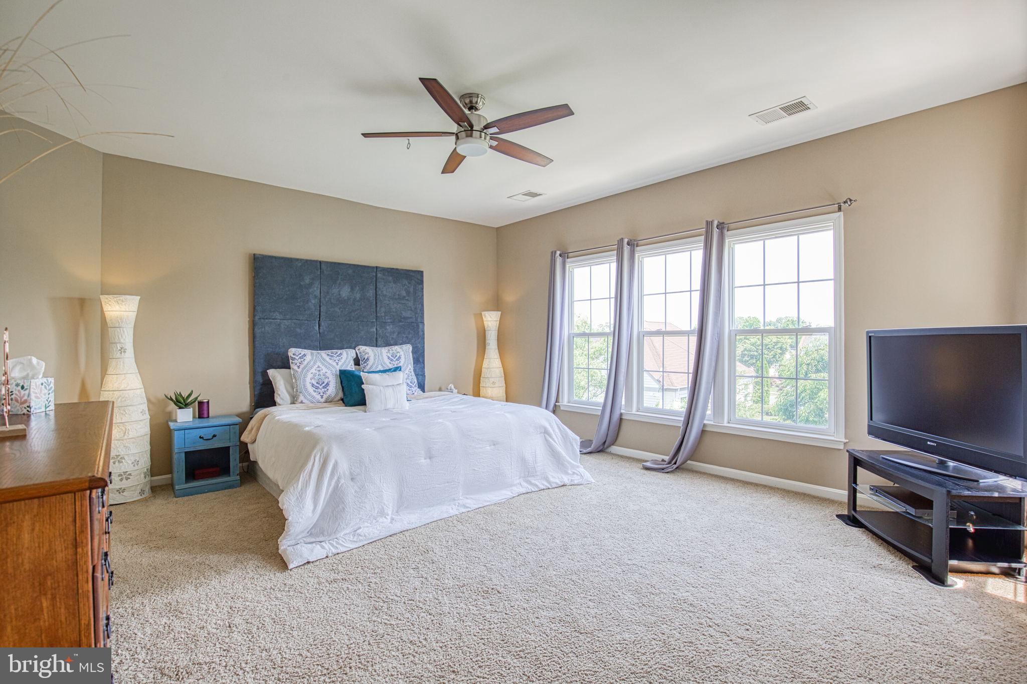 LEELAND STATION - Residential