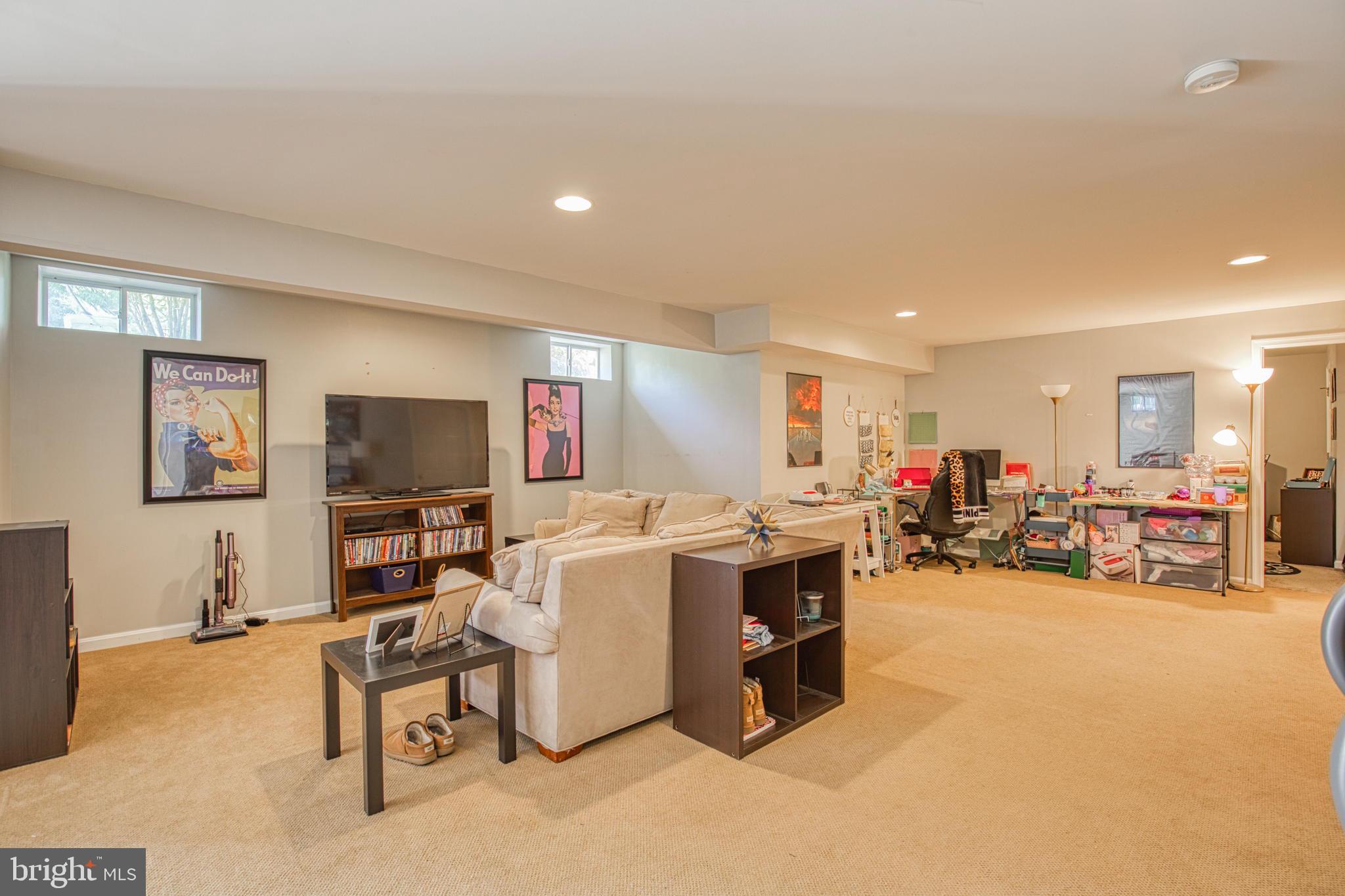 LEELAND STATION - Residential