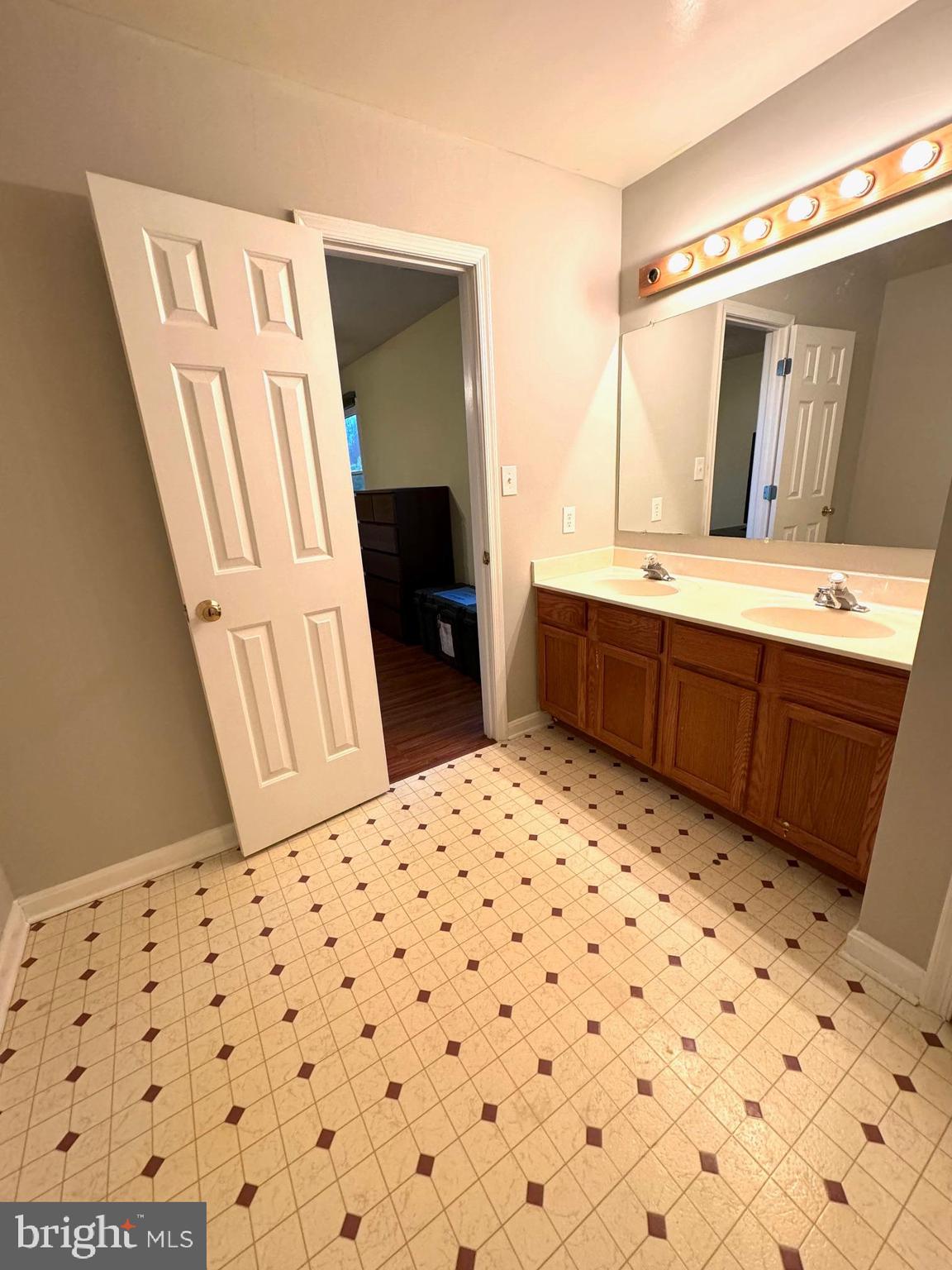 STONEMILL - Residential