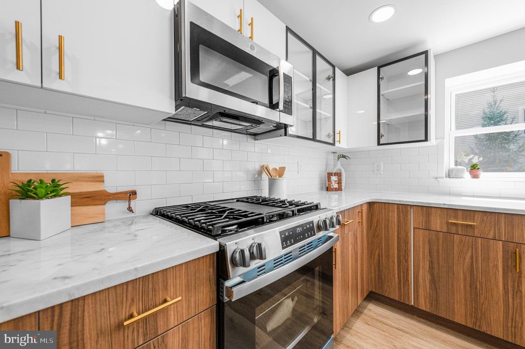 Photo of 342 E Barnard Street, WEST CHESTER, PA 19382 (MLS # PACT2110310)