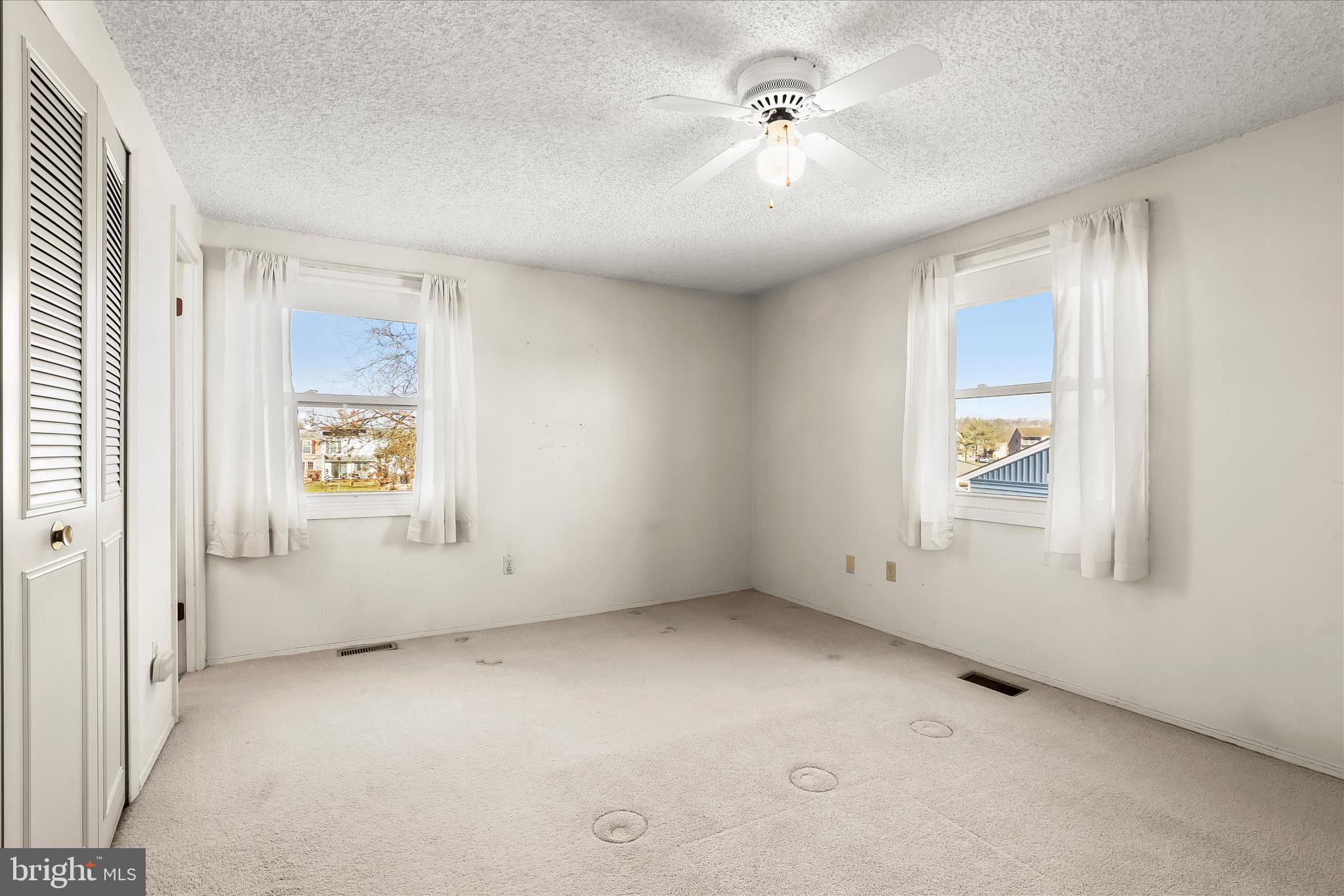 RUMSEY ISLAND - Residential