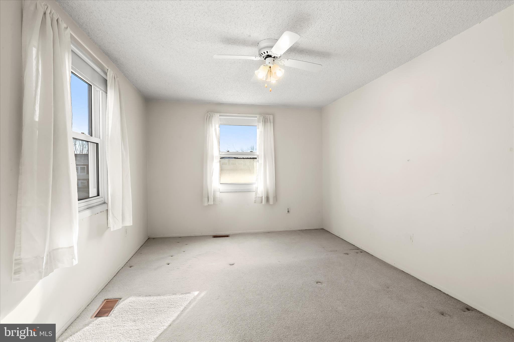 RUMSEY ISLAND - Residential