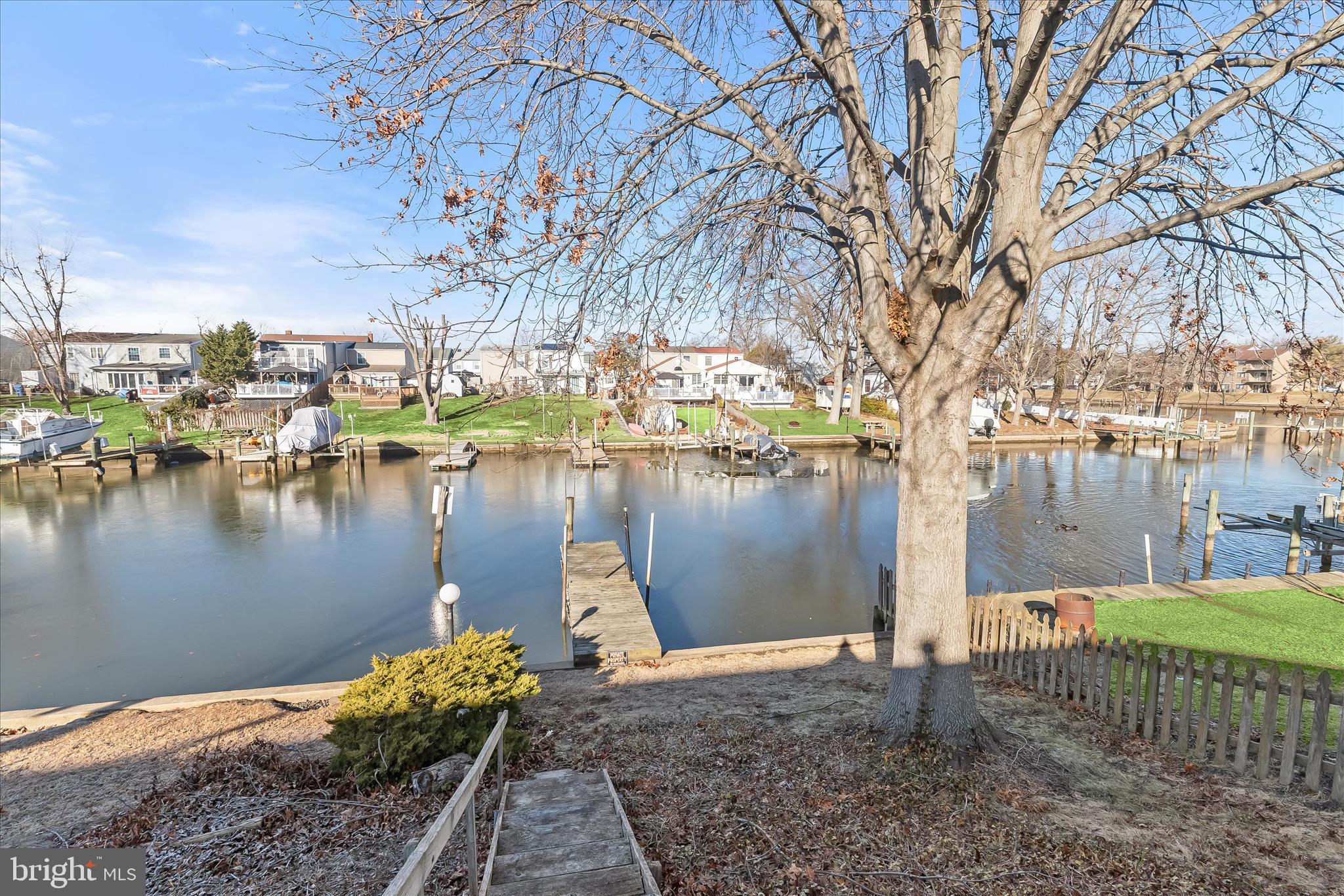 RUMSEY ISLAND - Residential