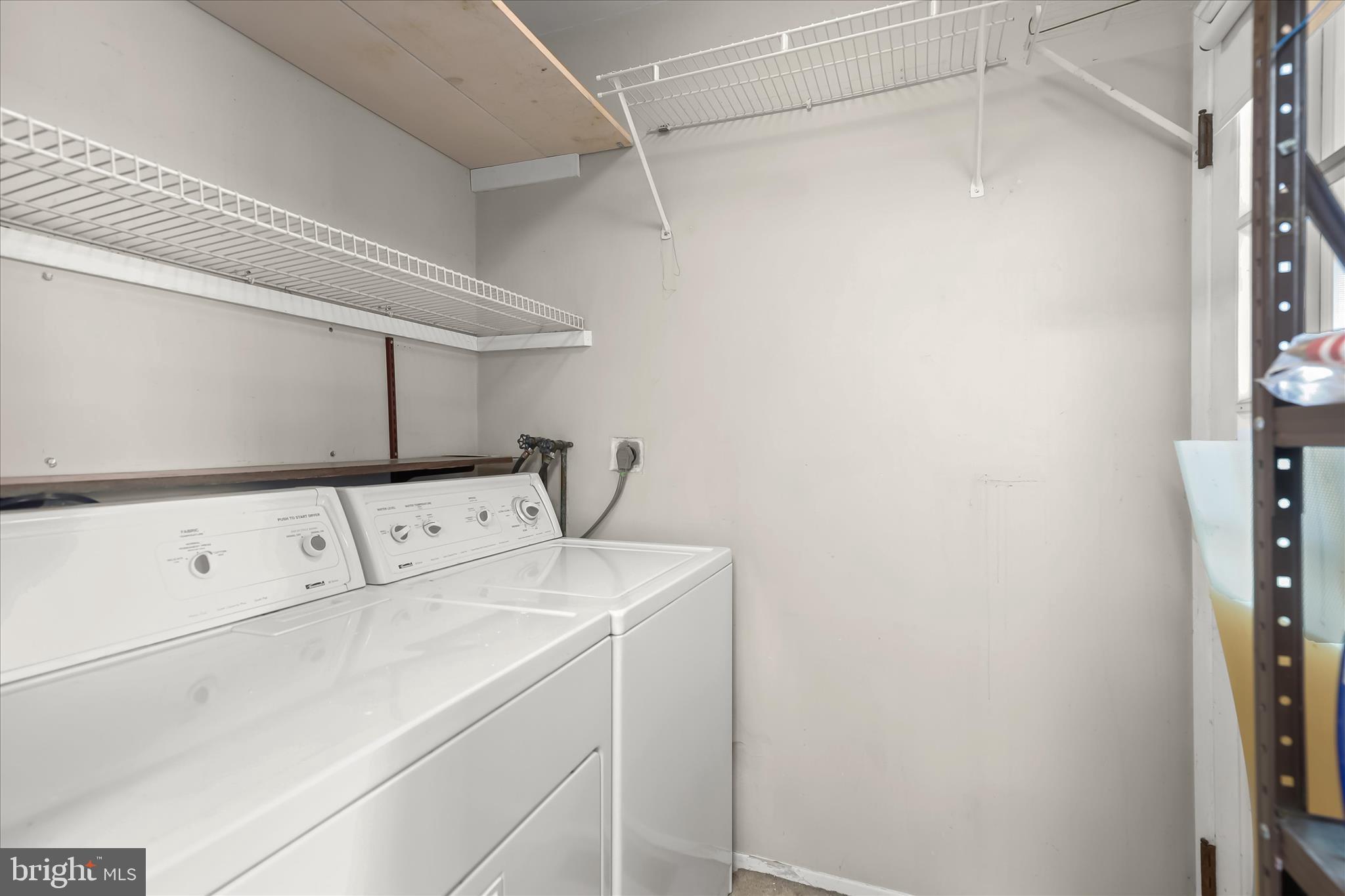 RUMSEY ISLAND - Residential