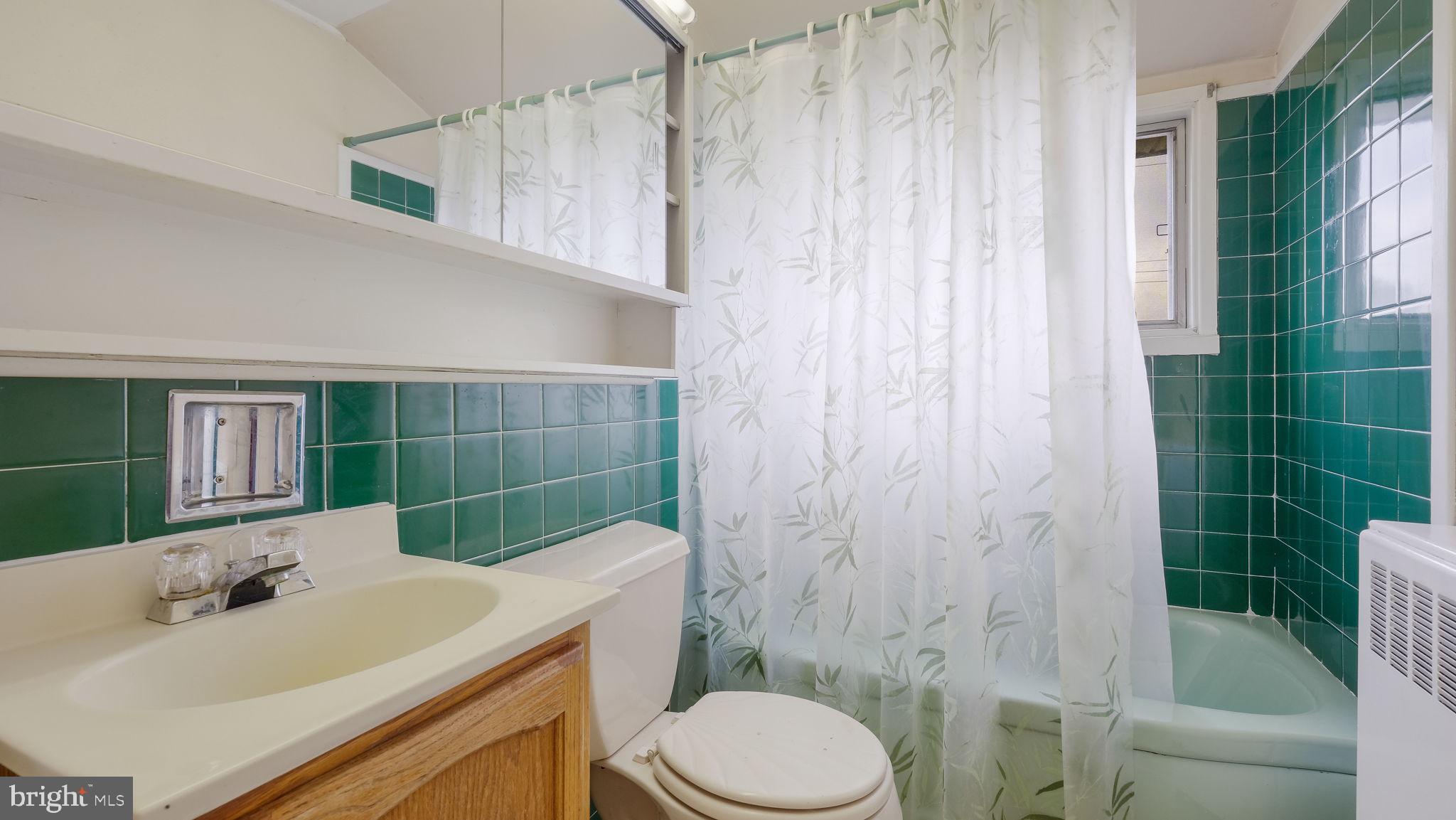 JUNIPER HILL - Residential