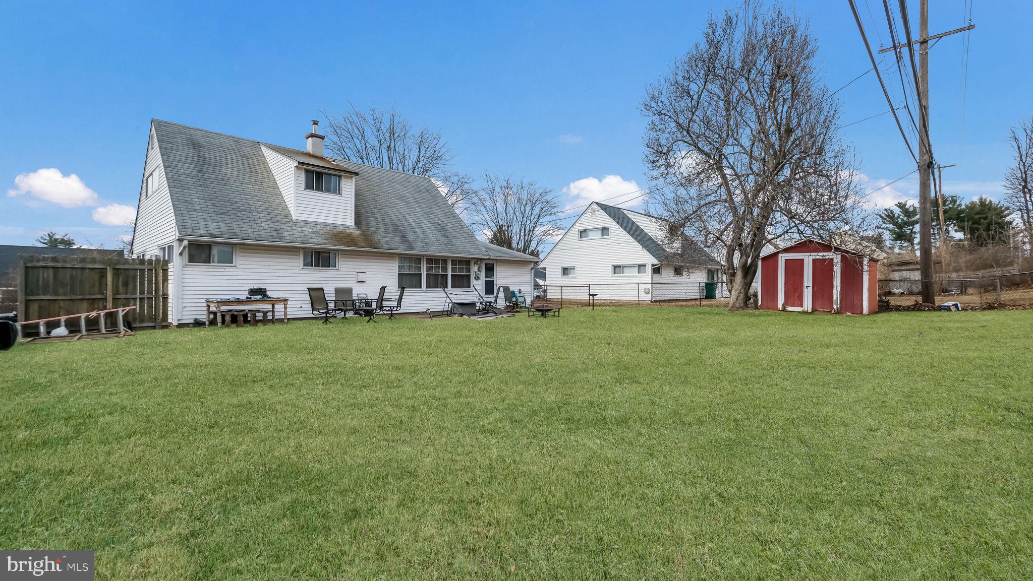 JUNIPER HILL - Residential