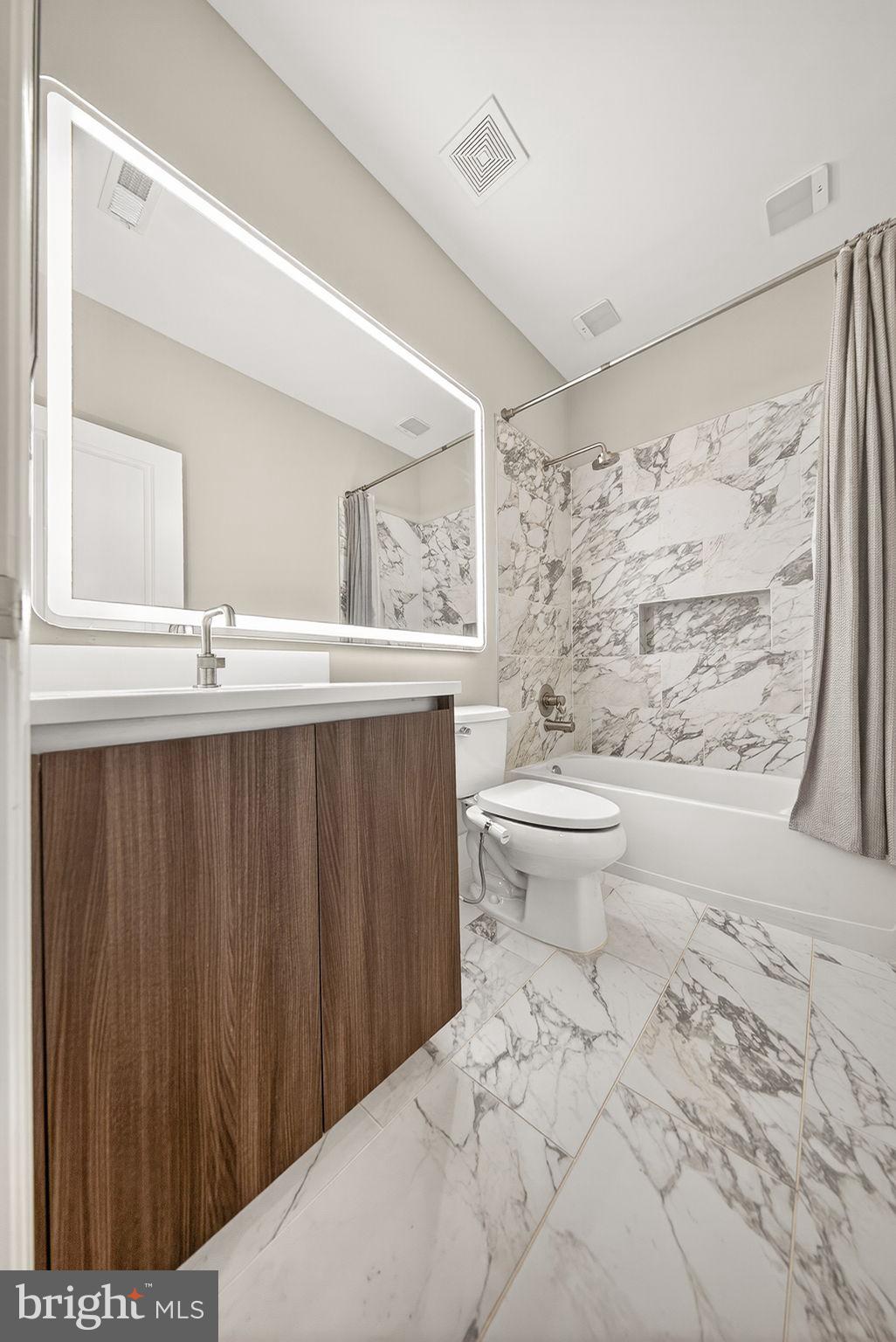 BRAMBLETON - Residential