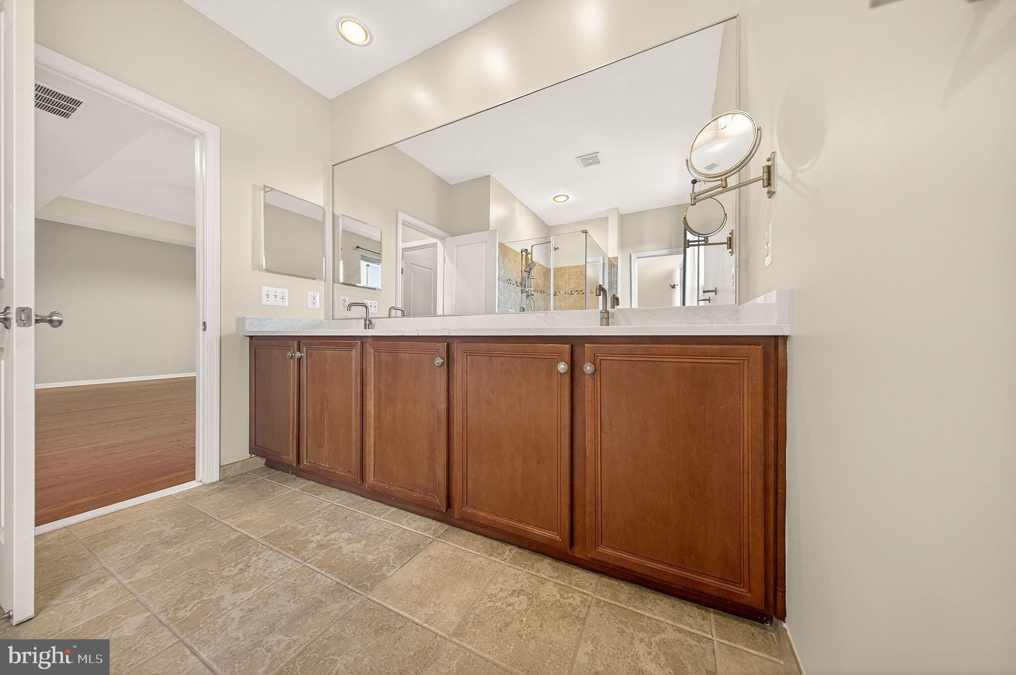 BRAMBLETON - Residential