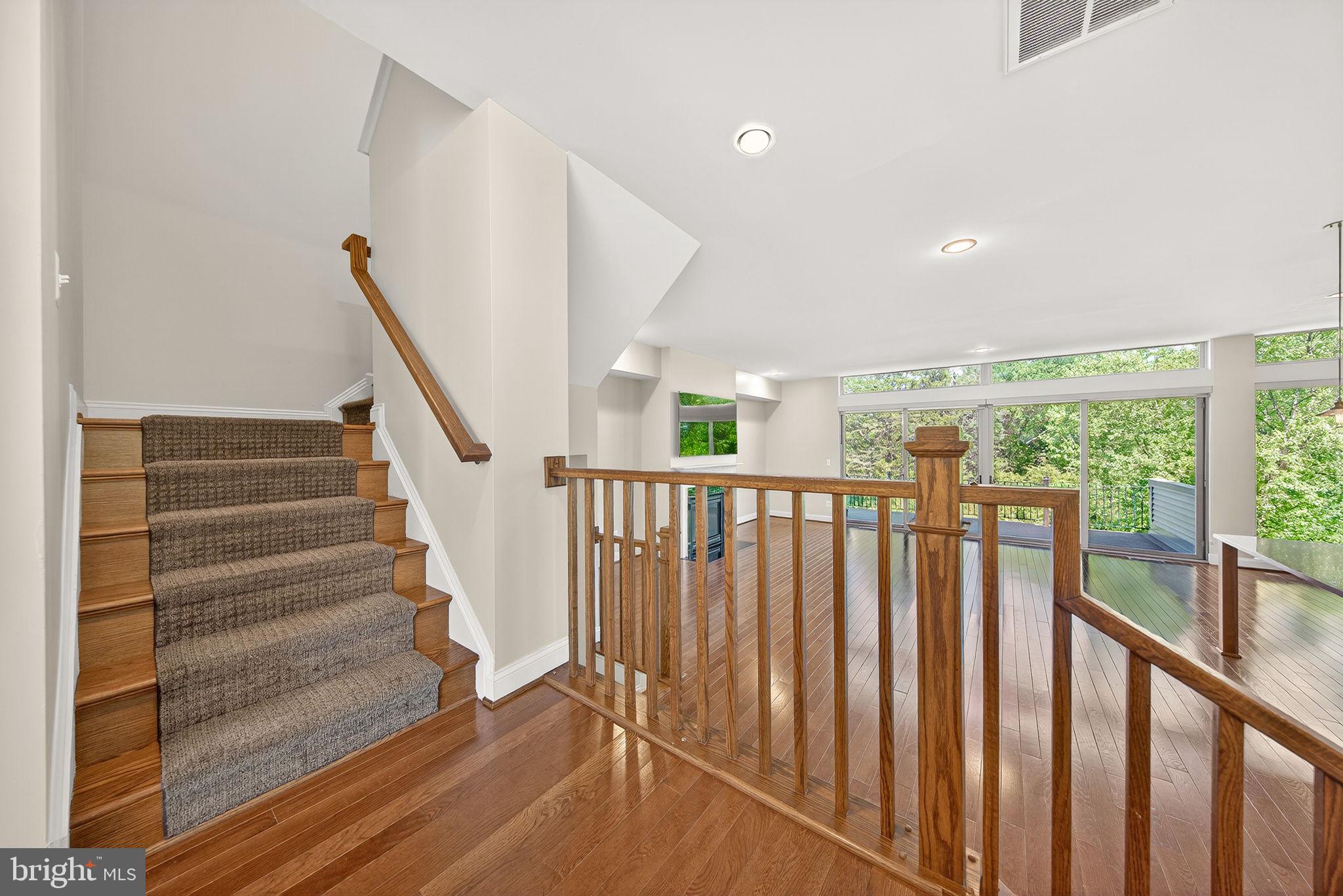 BRAMBLETON - Residential
