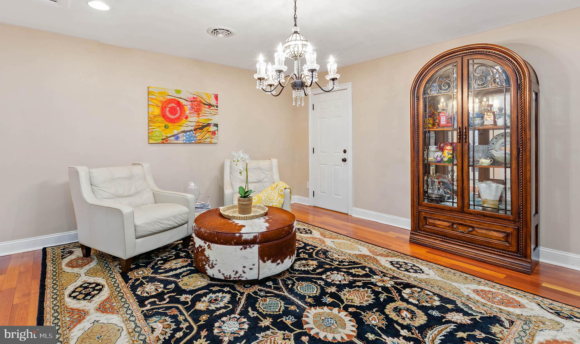 VELVET VALLEY - Residential