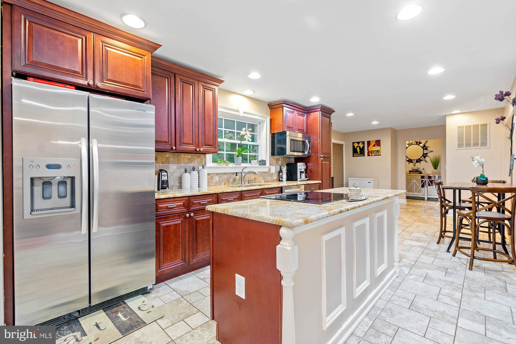 VELVET VALLEY - Residential