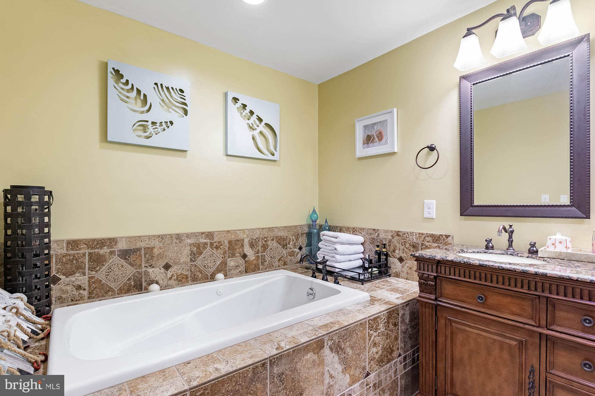 VELVET VALLEY - Residential