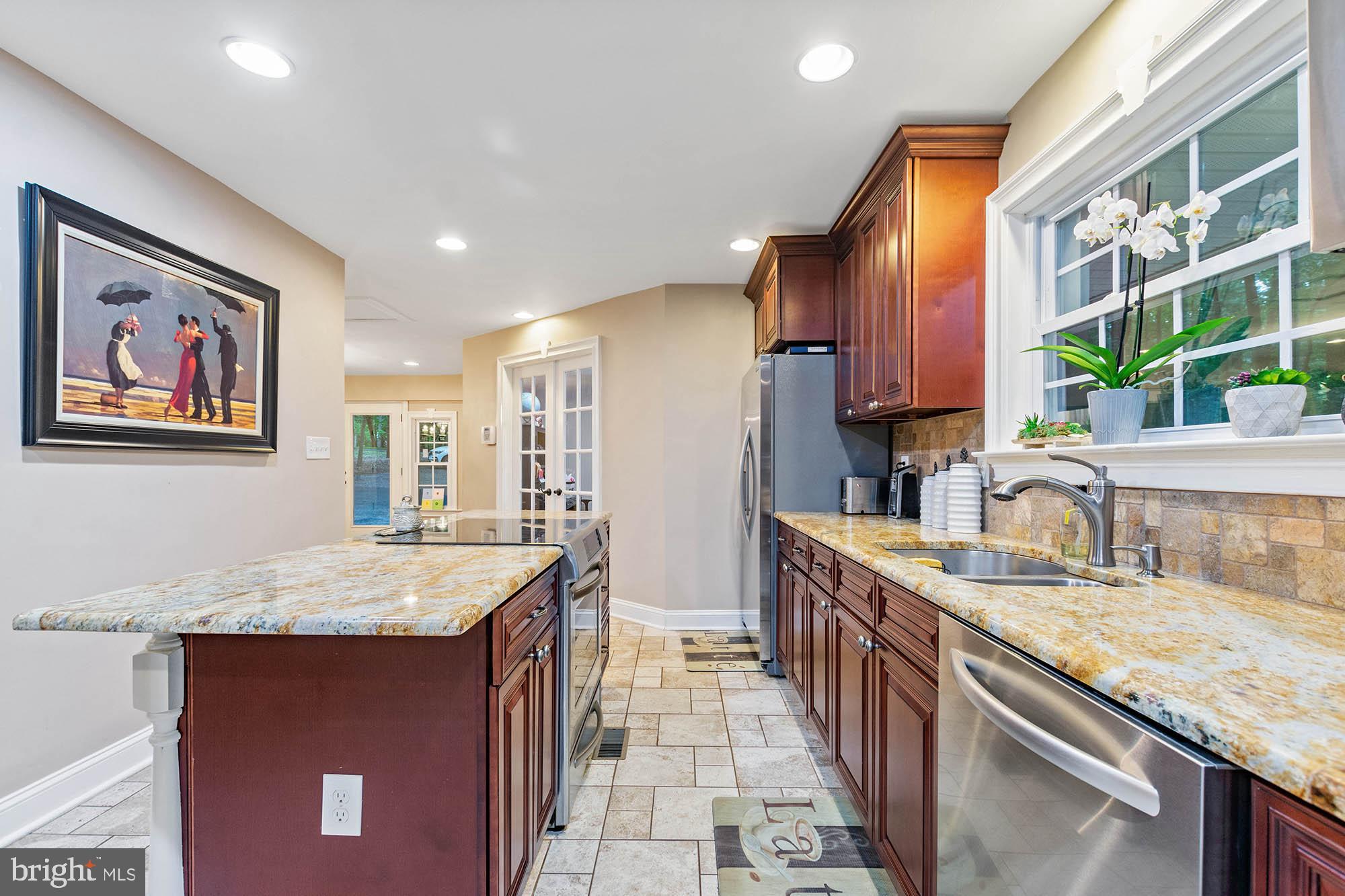 VELVET VALLEY - Residential