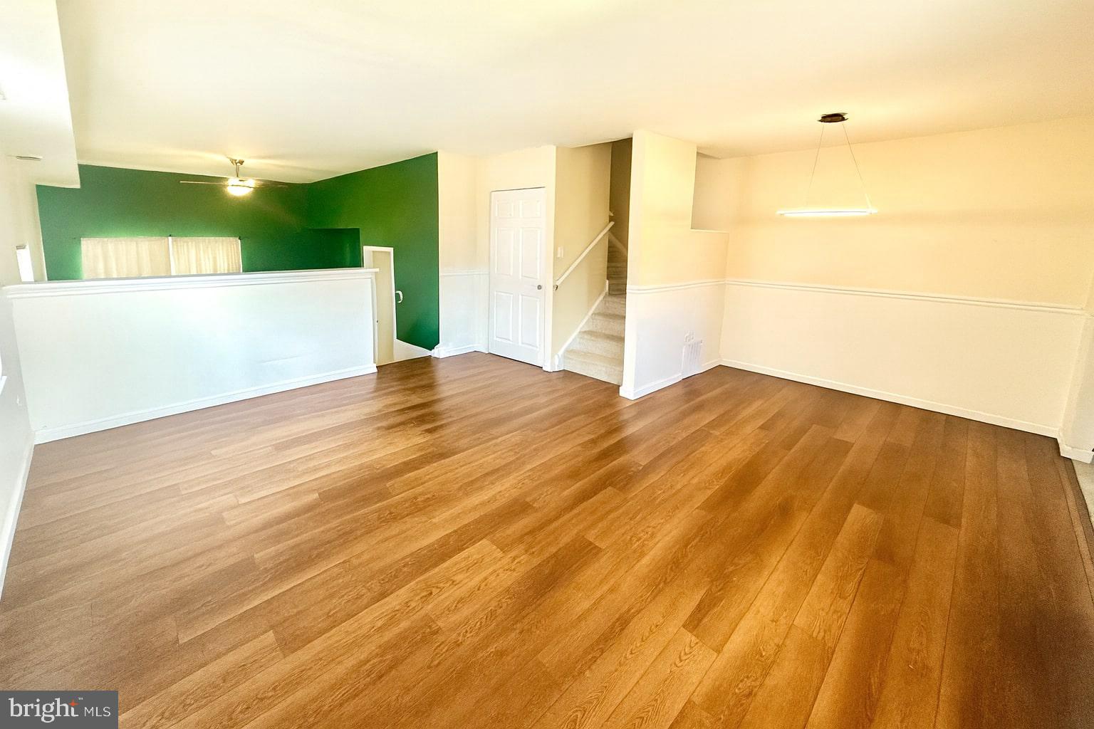 HIDDEN VALLEY - Residential