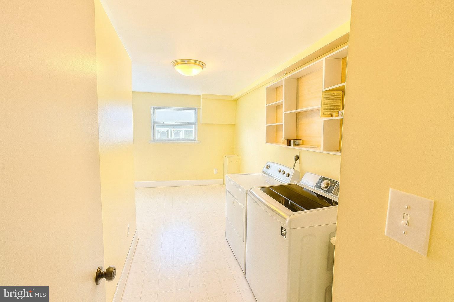 HIDDEN VALLEY - Residential