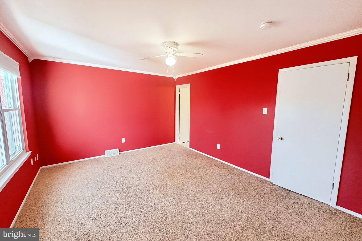 HIDDEN VALLEY - Residential