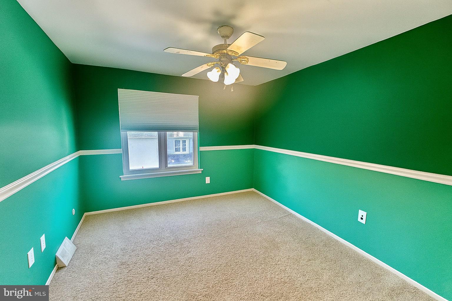 HIDDEN VALLEY - Residential