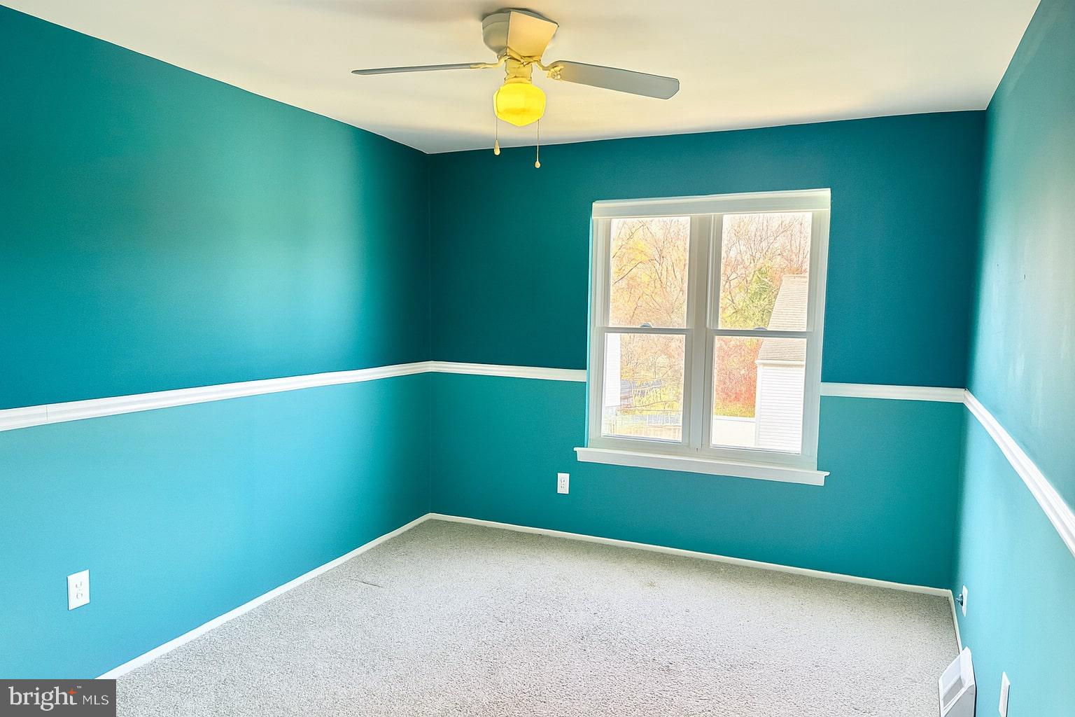 HIDDEN VALLEY - Residential