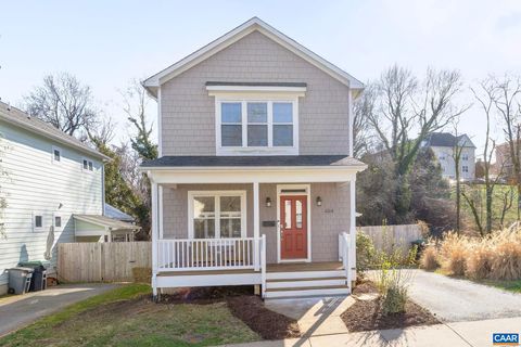 Photo of 1004 Page St, CHARLOTTESVILLE, VA 22903 (MLS # 674296)