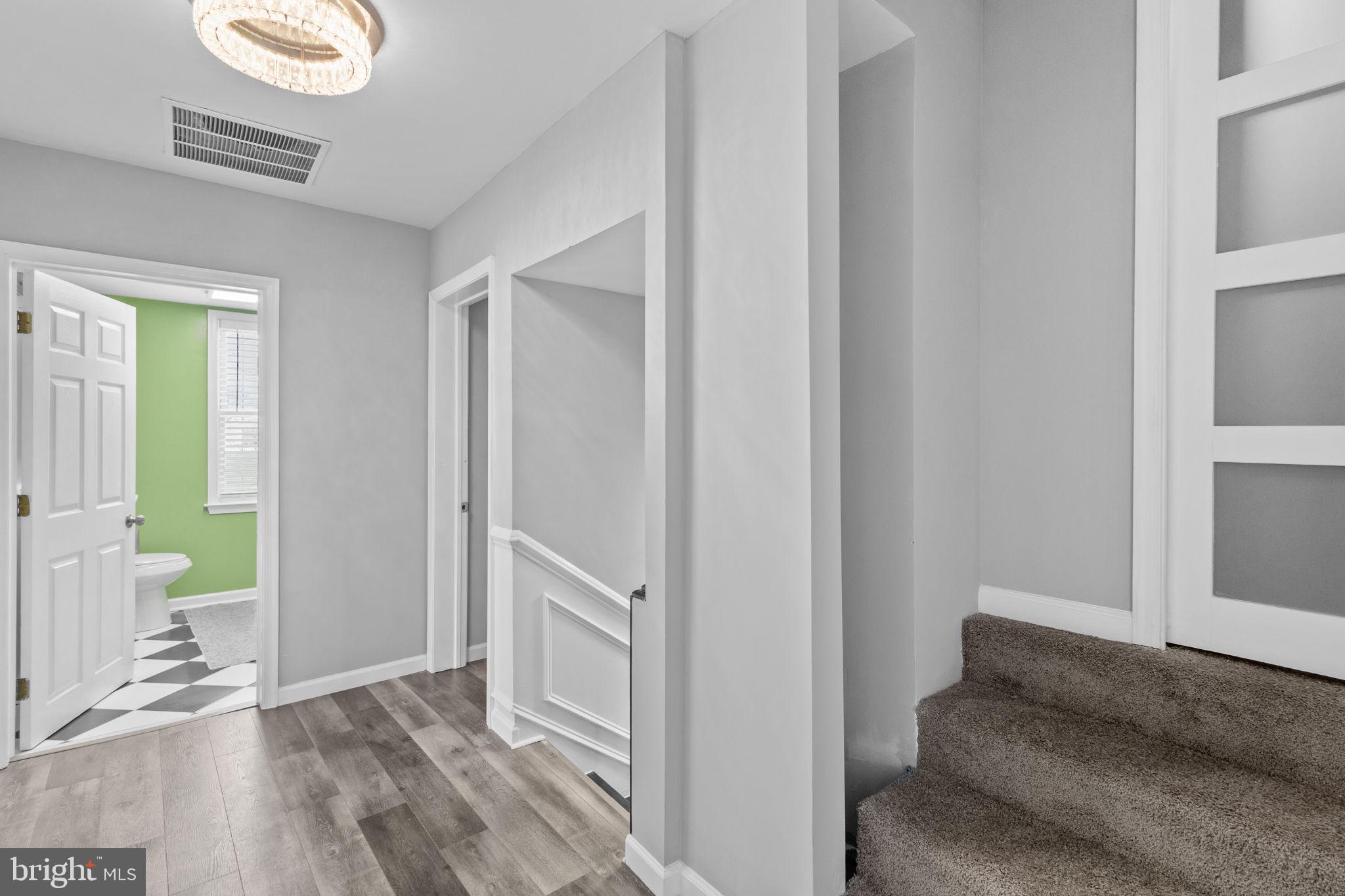 ROLAND TERRACE - Residential