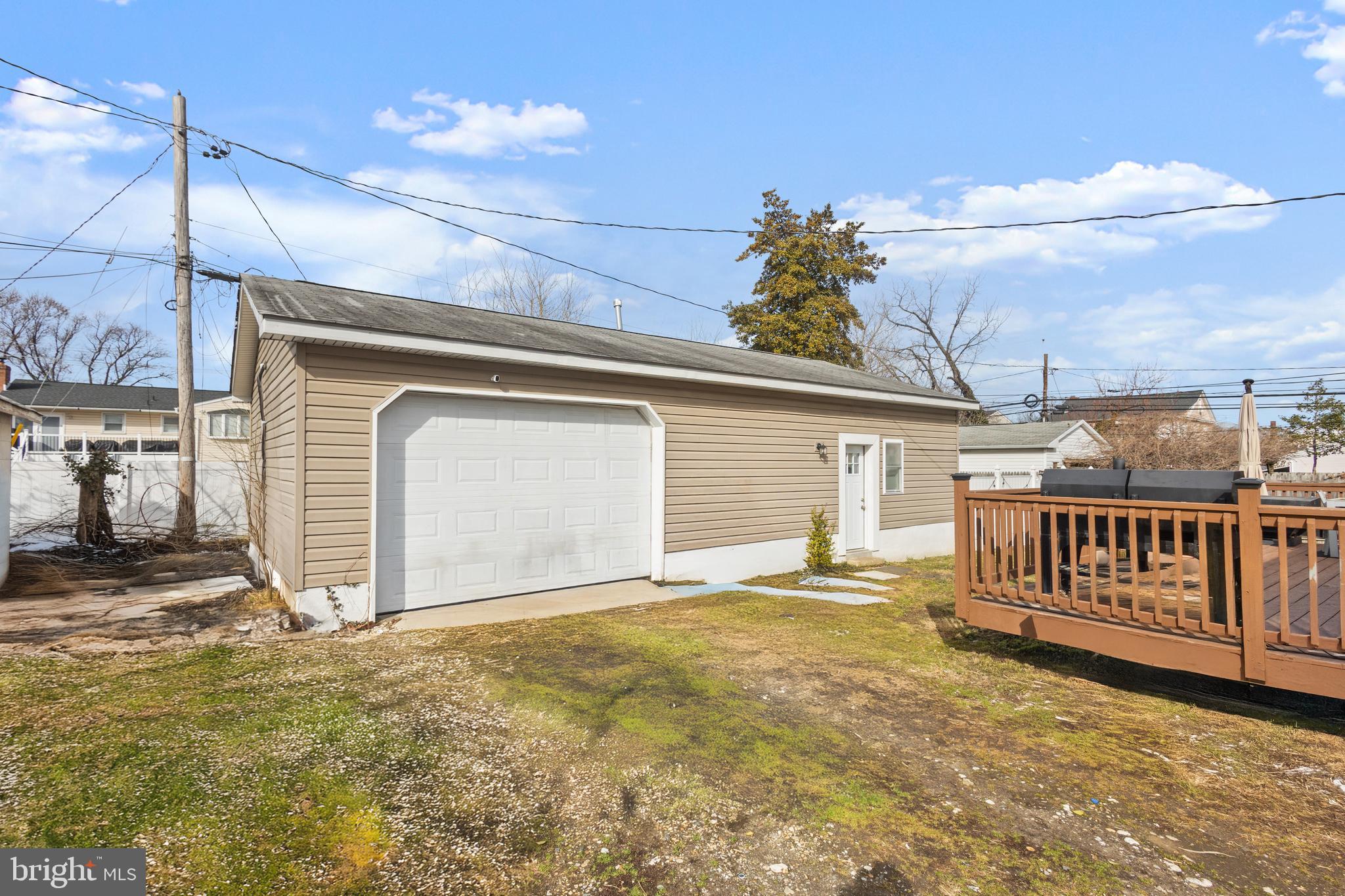 ROLAND TERRACE - Residential