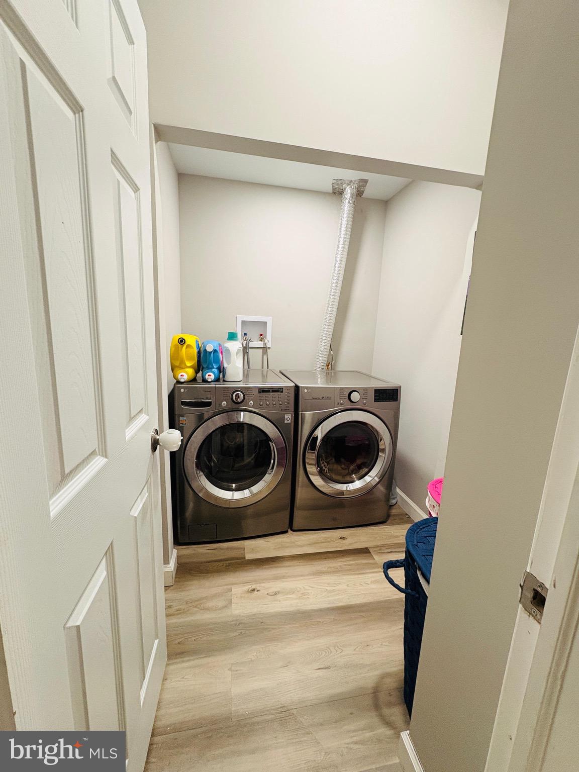 ROLAND TERRACE - Residential