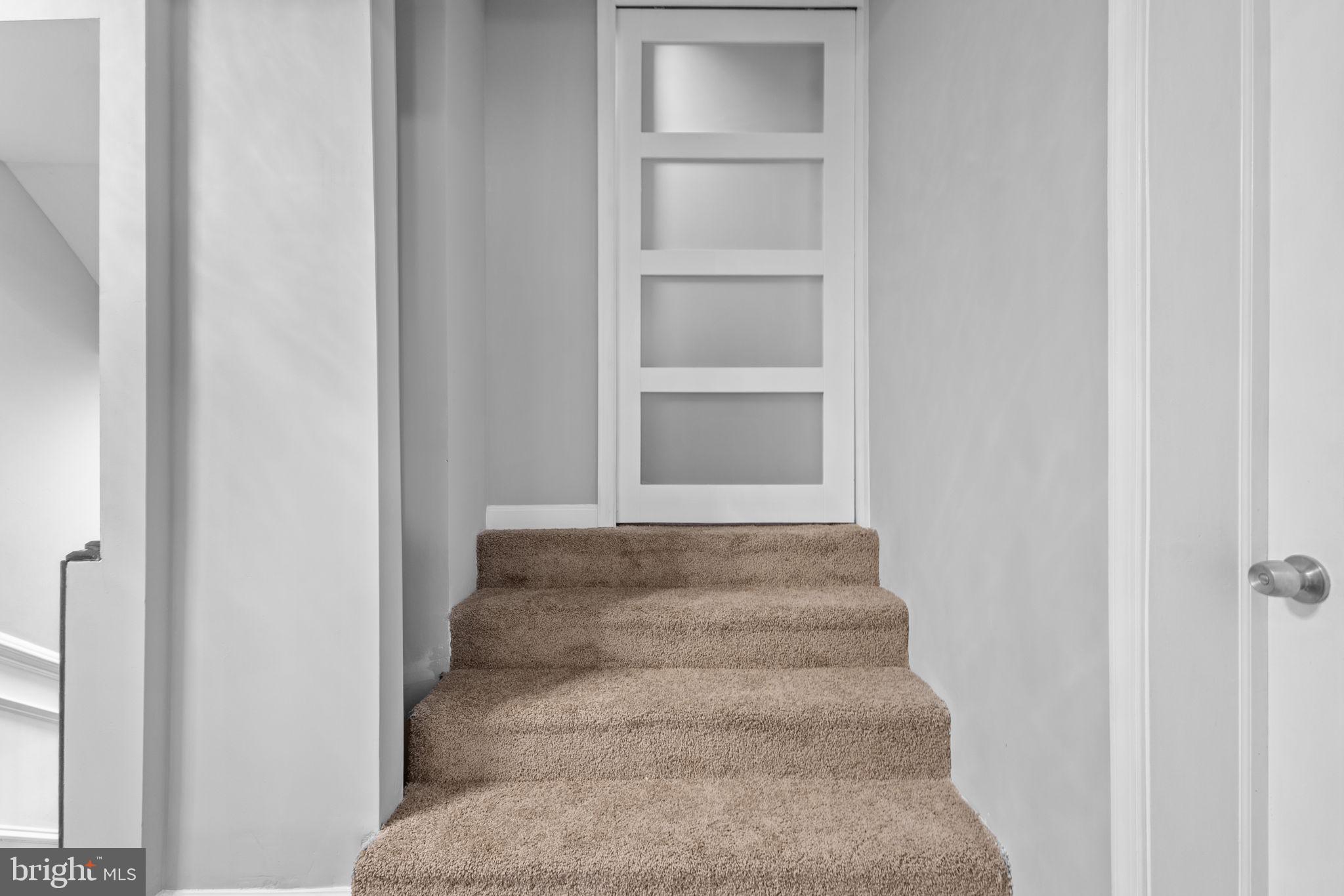 ROLAND TERRACE - Residential