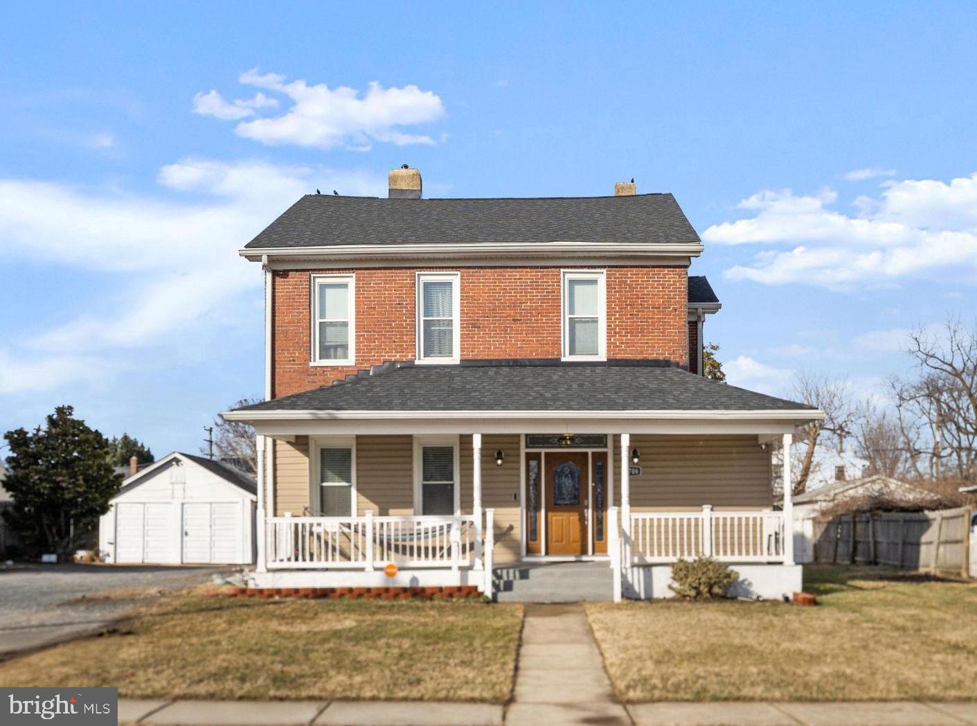 ROLAND TERRACE - Residential