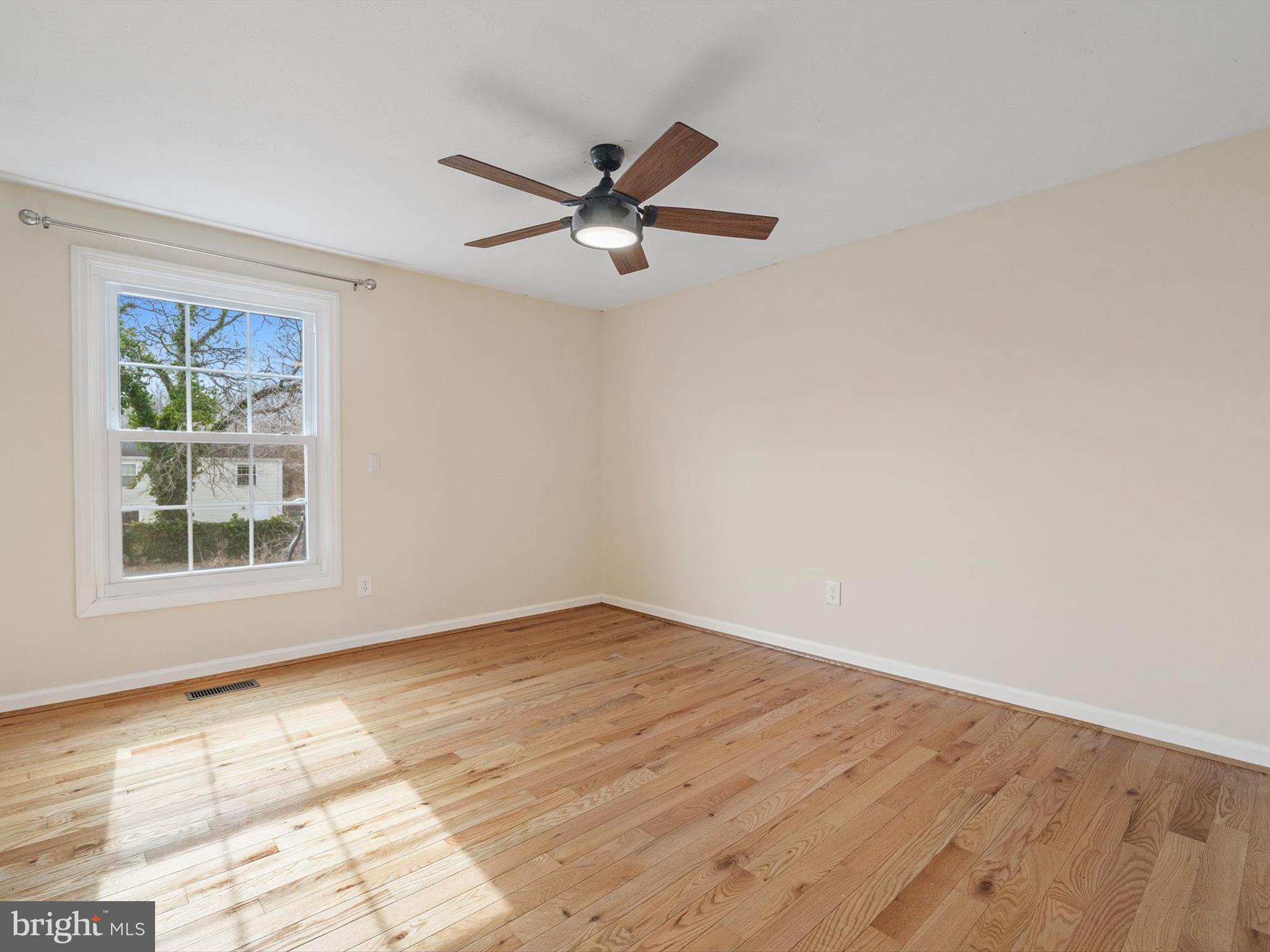 SPENCER GARDENS - Residential