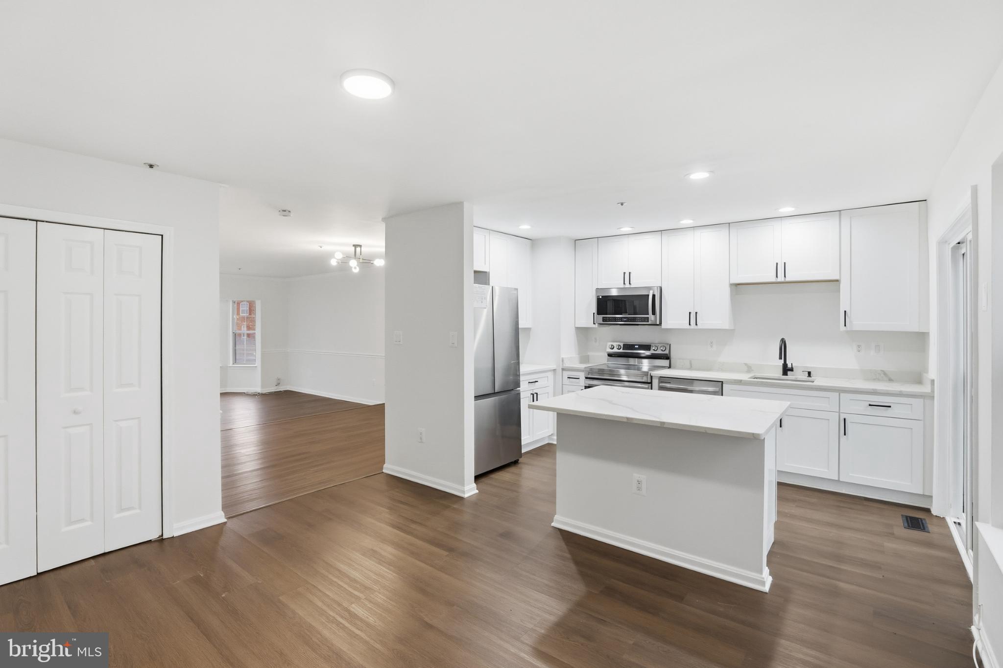 ESSINGTON PLAT 3 - Residential