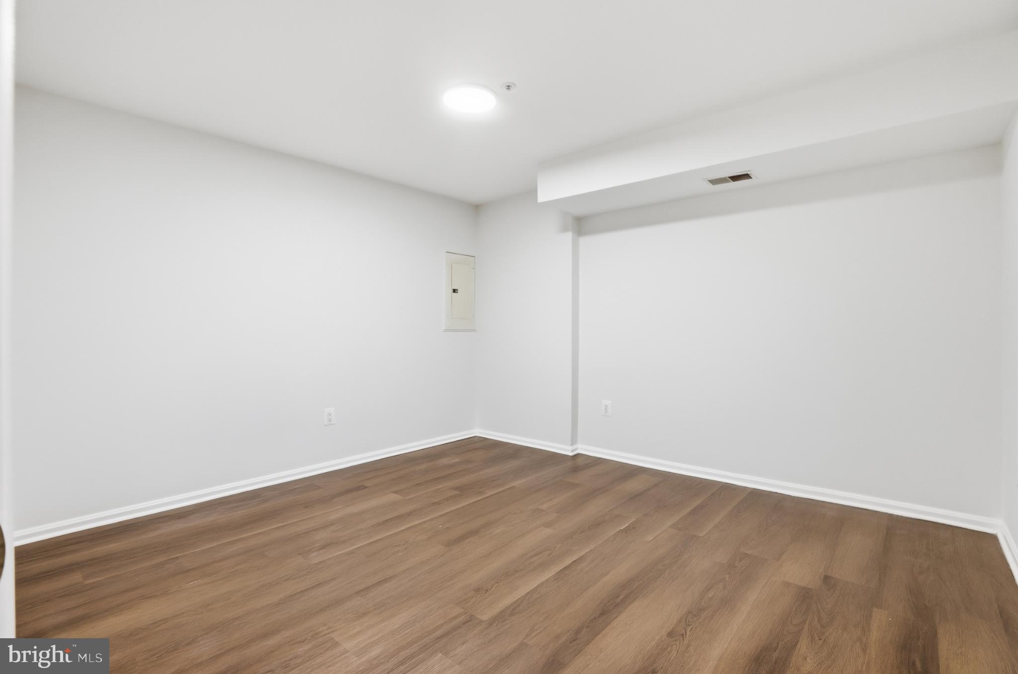 ESSINGTON PLAT 3 - Residential