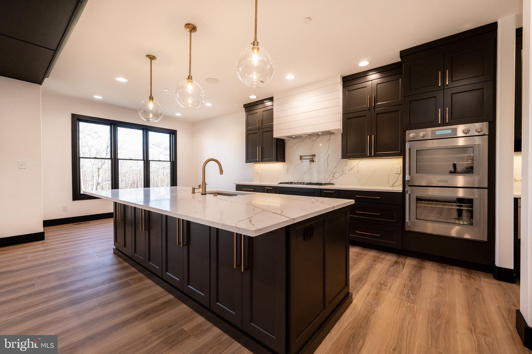 LODESTONE - Residential