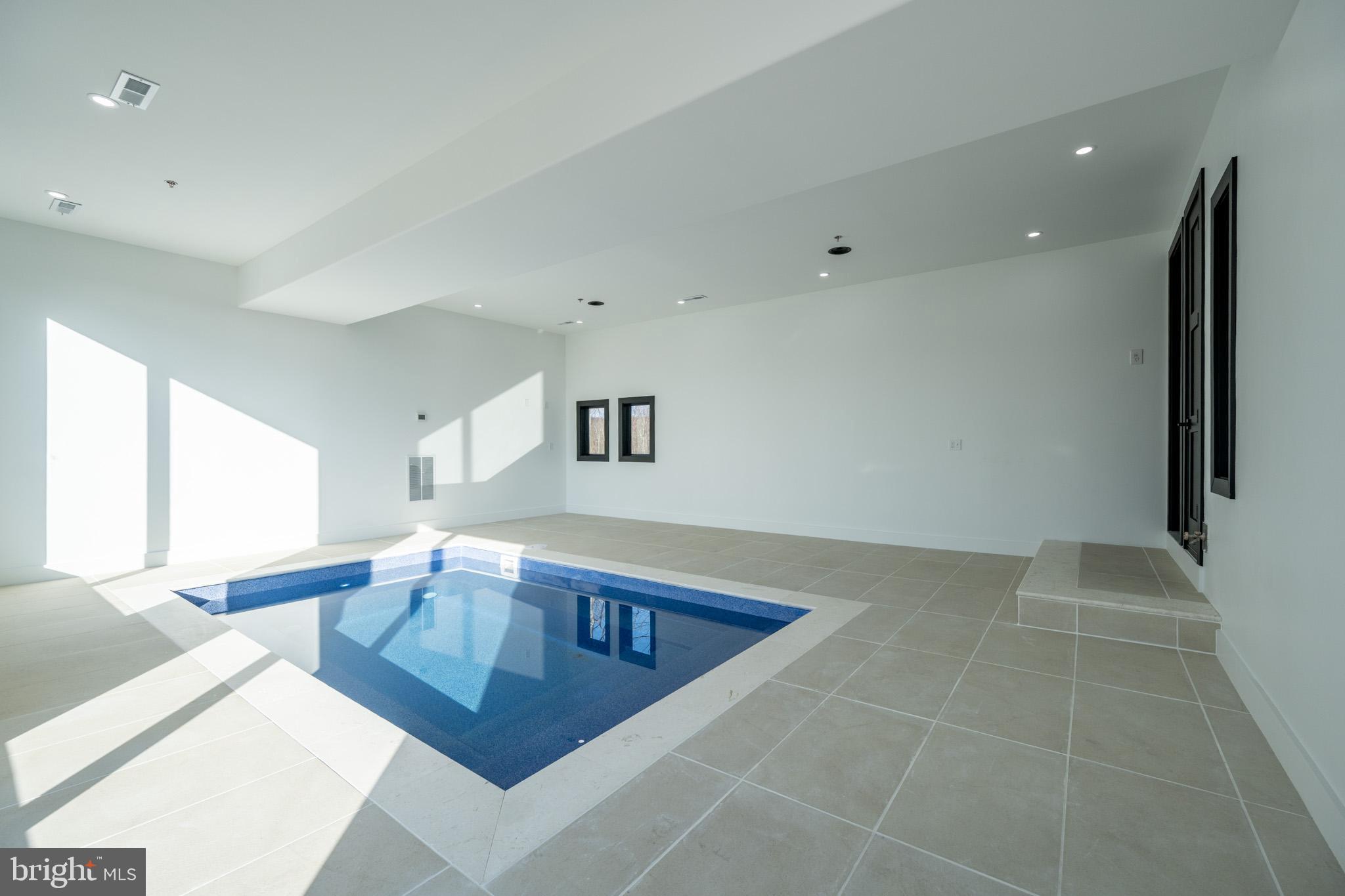 LODESTONE - Residential