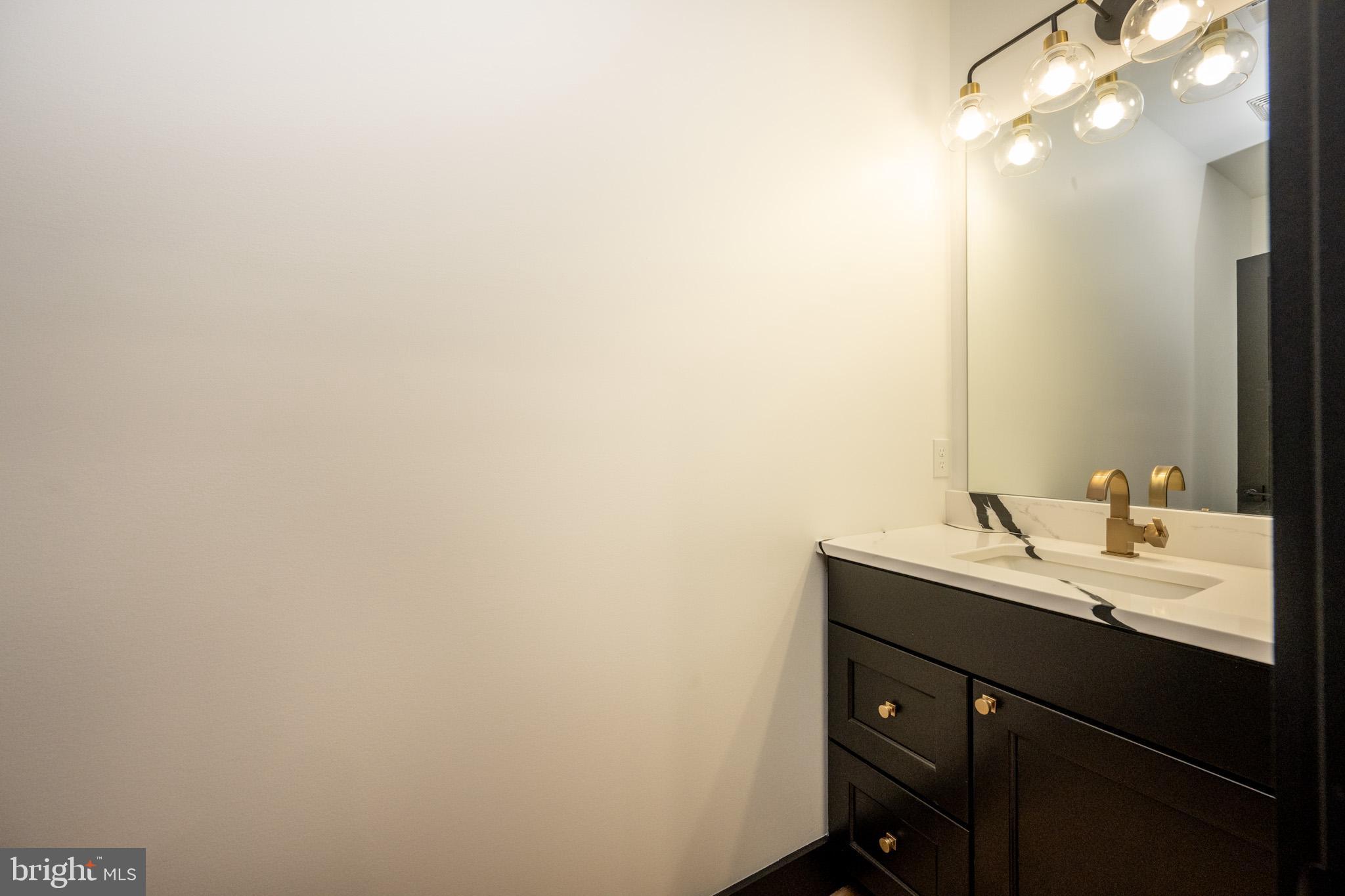 LODESTONE - Residential