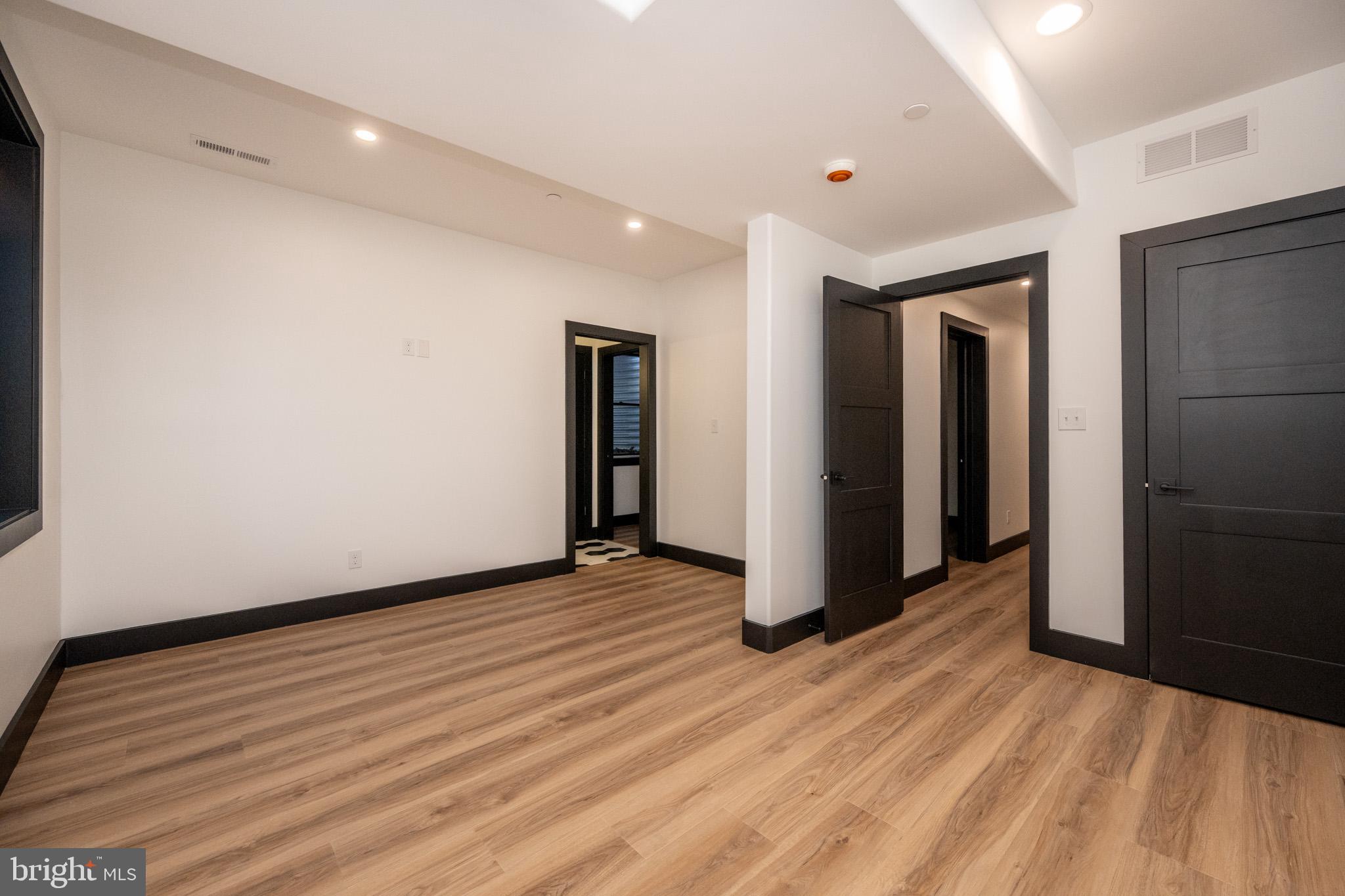 LODESTONE - Residential